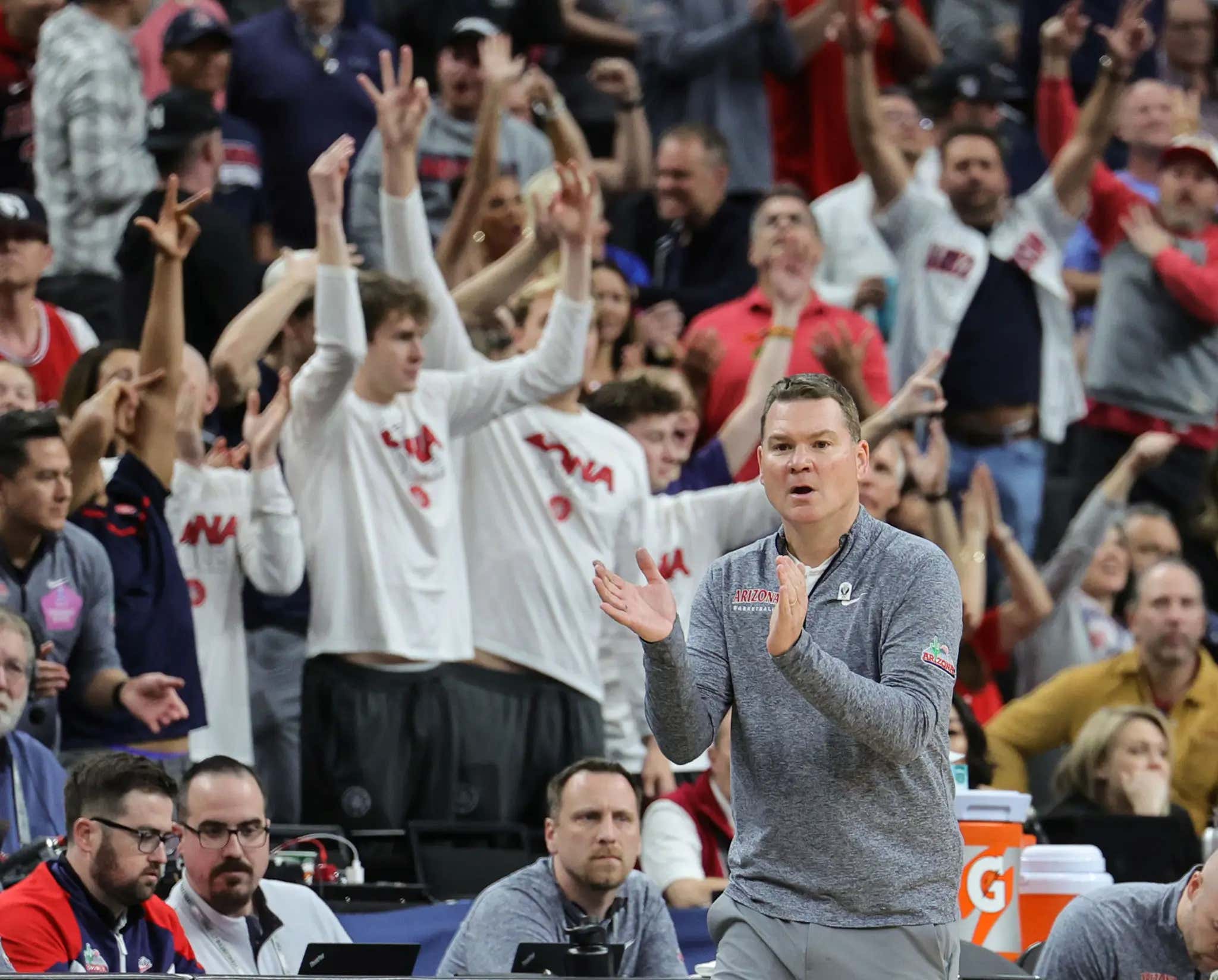 Tonight's College Basketball Slate Is Awesome And How The Sport Should Start The Season, But Idiots Are Burying It All On A Friday