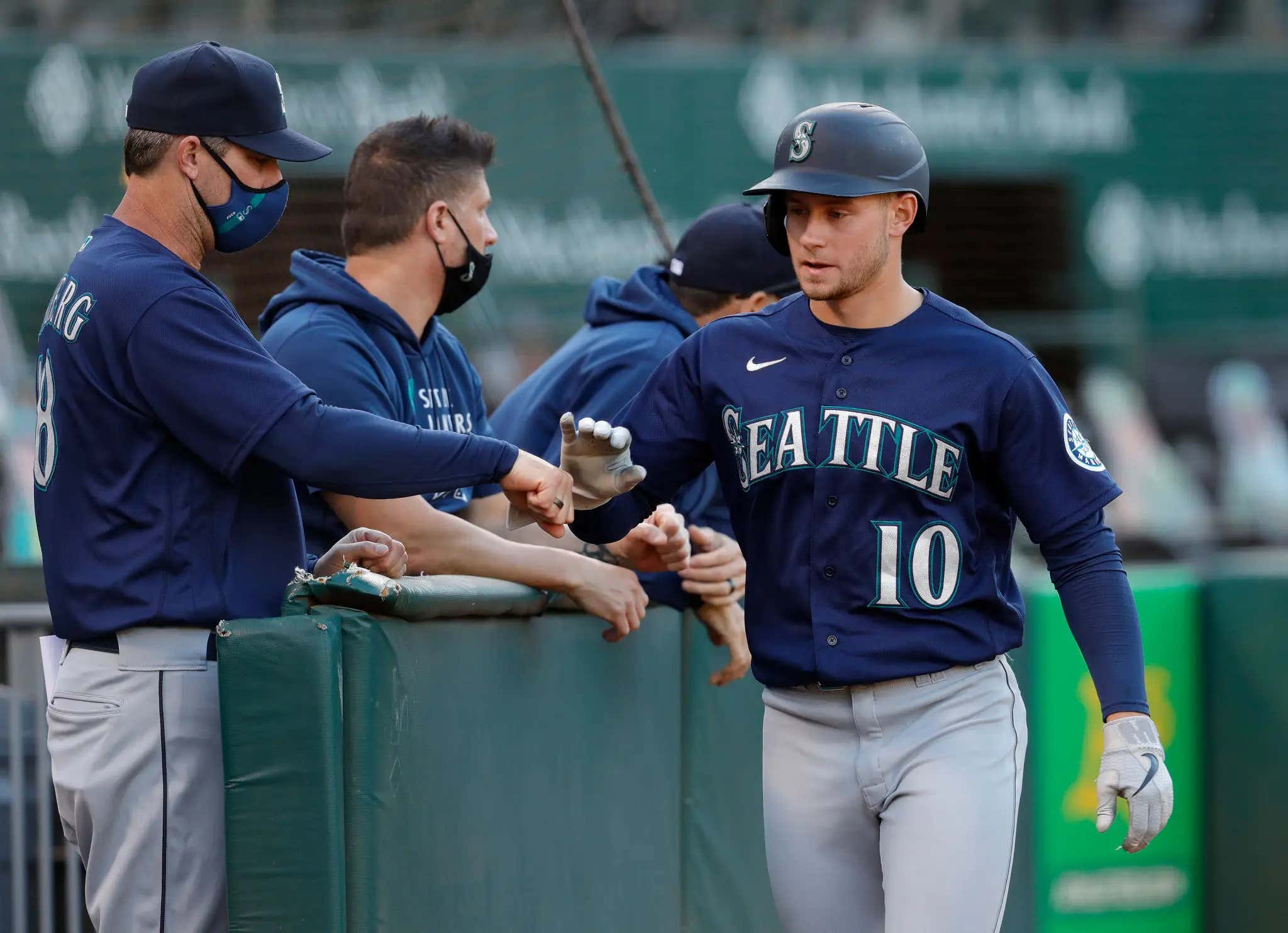 Jarred Kelenic Thanked Everyone EXCEPT The Seattle Mariners Organization In His Farewell Message