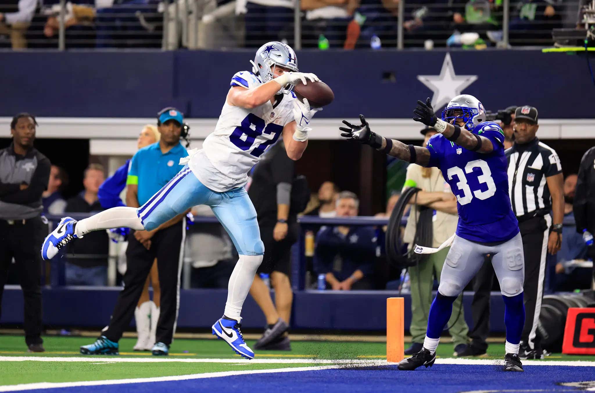 'When Others Go Low, I Went Lower' - Jamal Adams Keeps Doubling Down On Being The Biggest Loser In The NFL After Bringing A Reporter's Wife Into A Twitter Fight