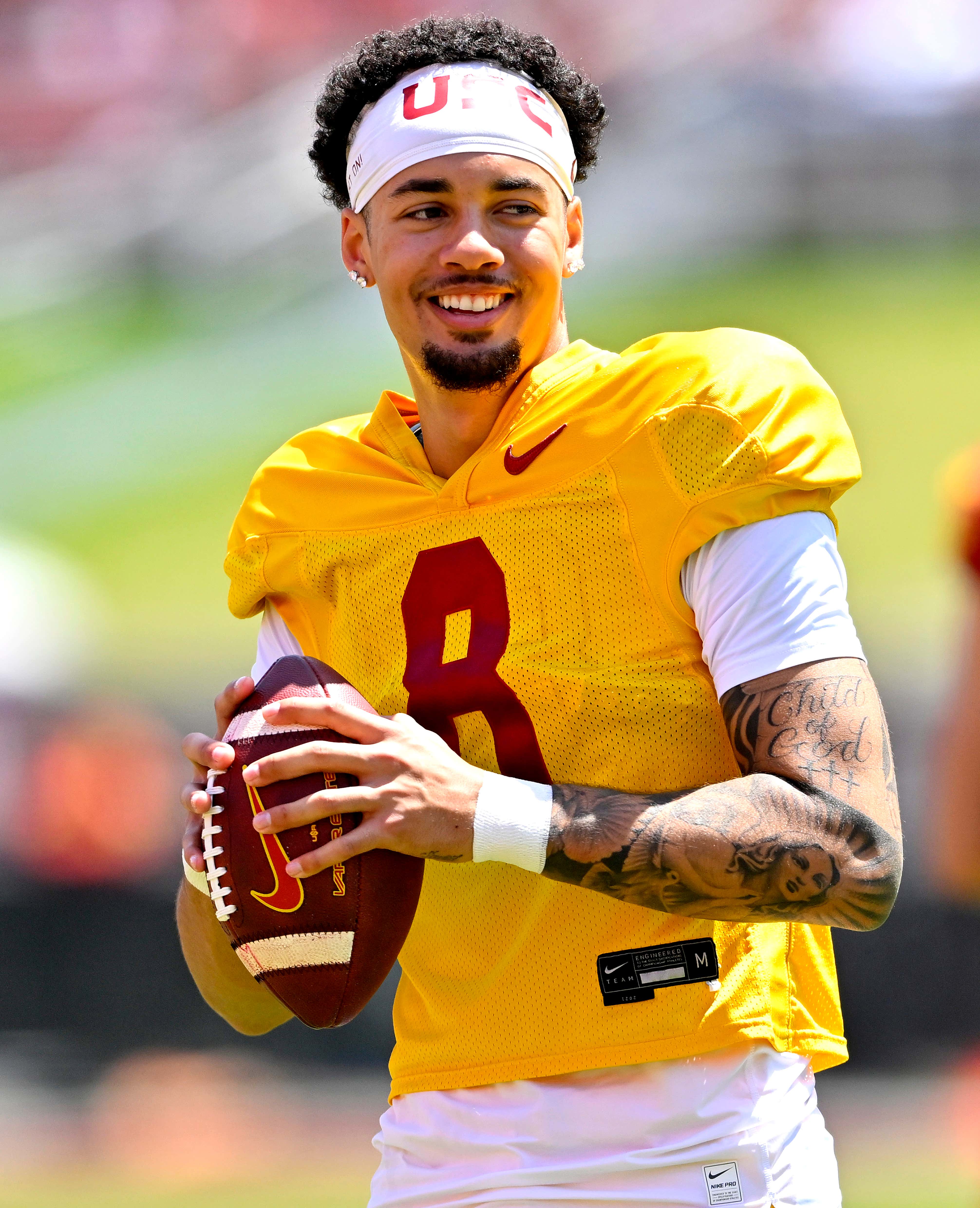 5-Star USC Quarterback Malachi Nelson, The #1 Player In Last Year's Recruiting Class, Has Entered The Transfer Portal