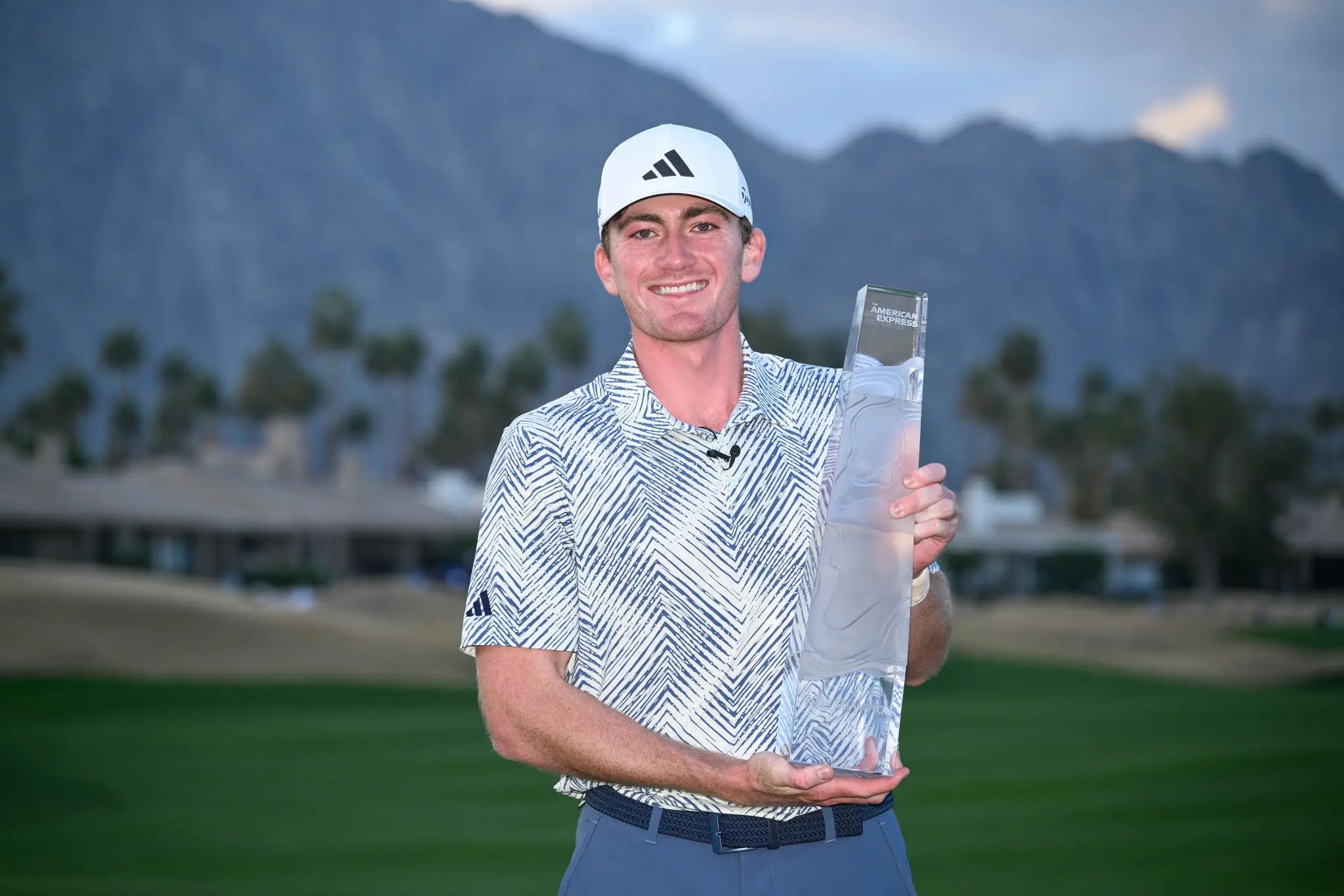 Tiger woods best sale shirt barstool