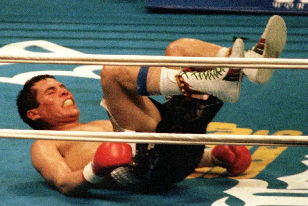 On This Date in Sports January 29, 1994: Chavez Suffers First Loss