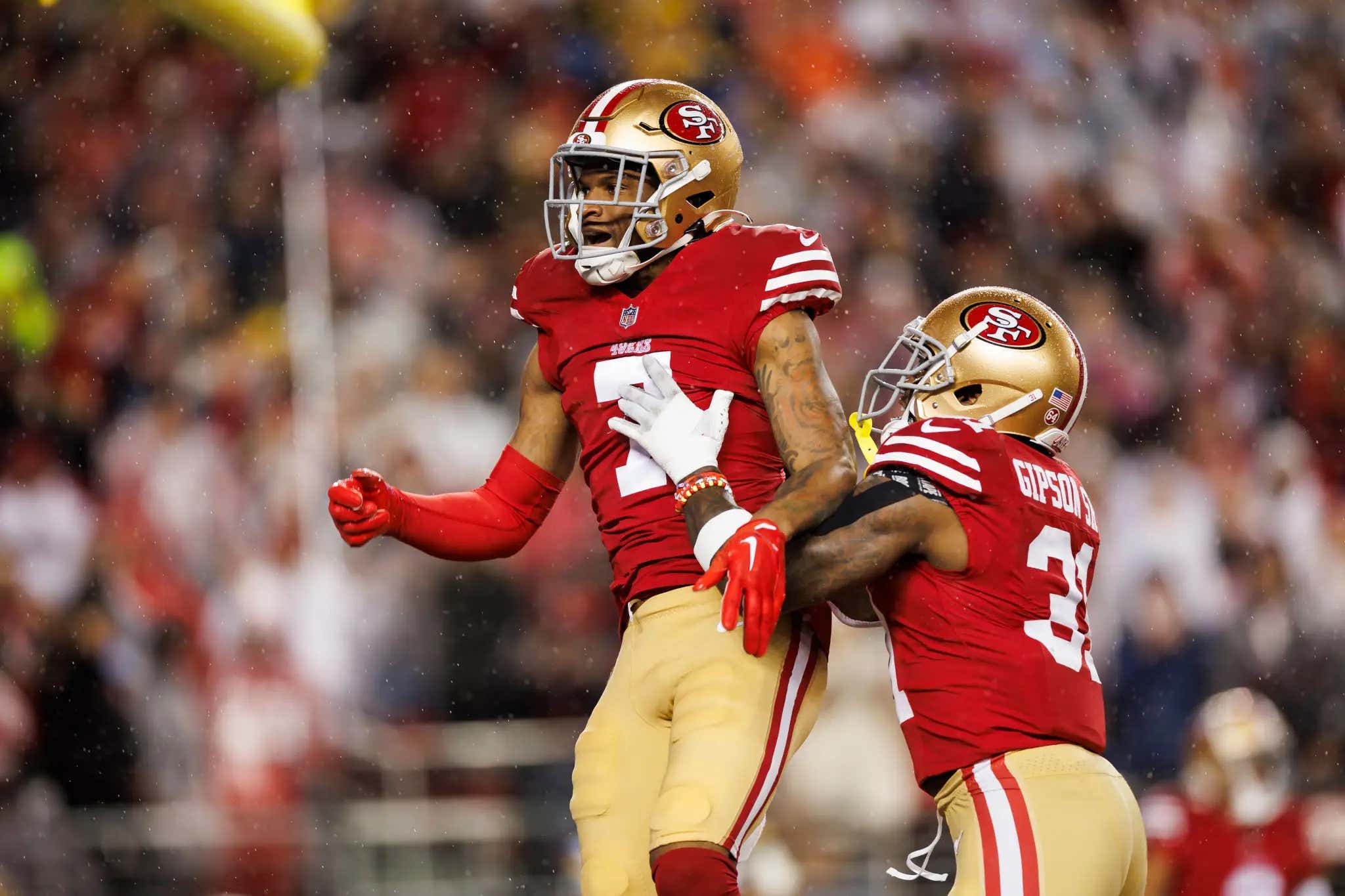 Foxhole Guy: 49ers Charvarius Ward Throws Up Before Every Single Game, Doesn't Calm Down Until He Head Butts A Couple Teammates