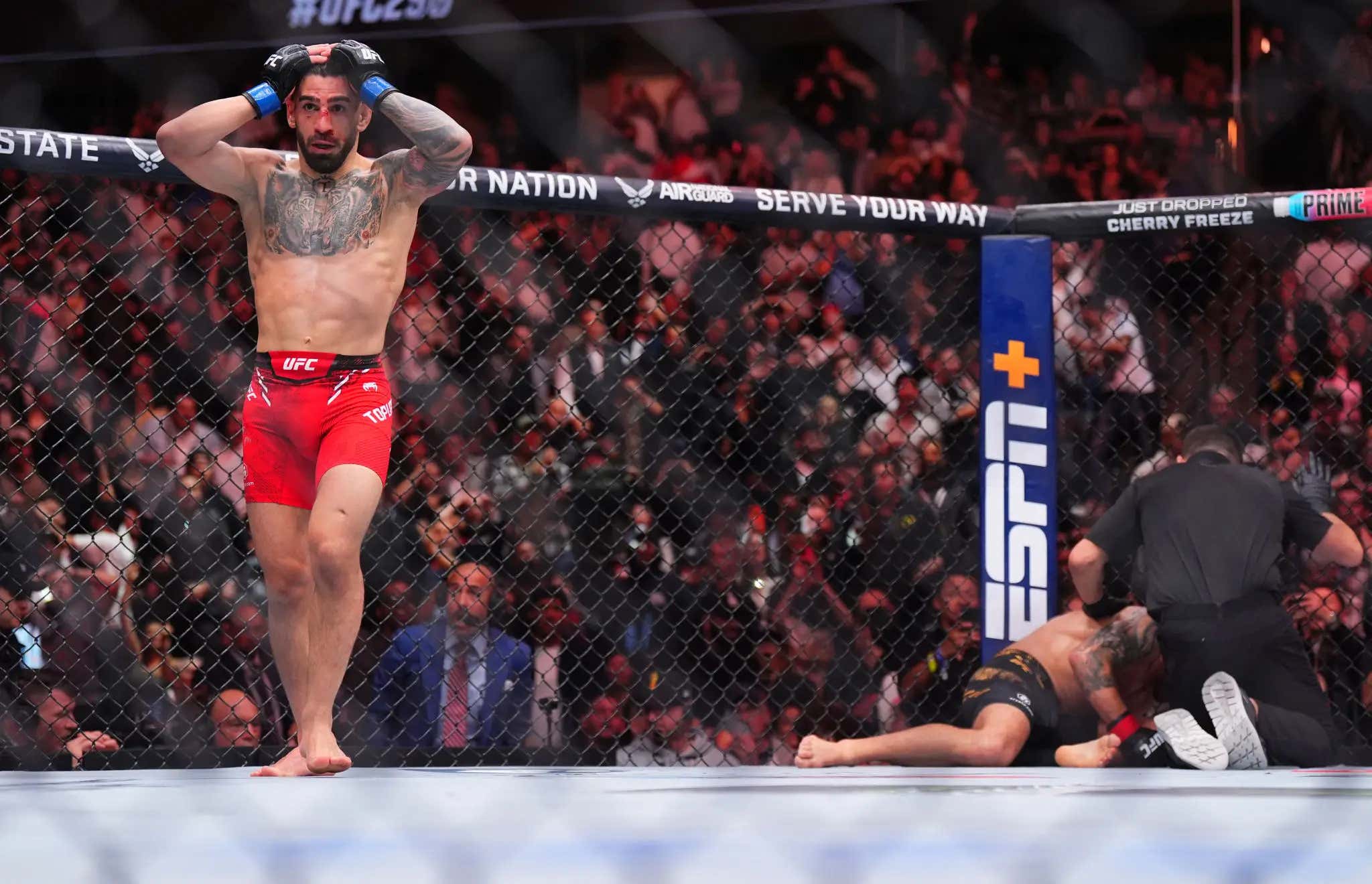 ILIA TOPURIA KNOCKS OUT ALEXANDER VOLKANOVSKI IN THE SECOND ROUND
