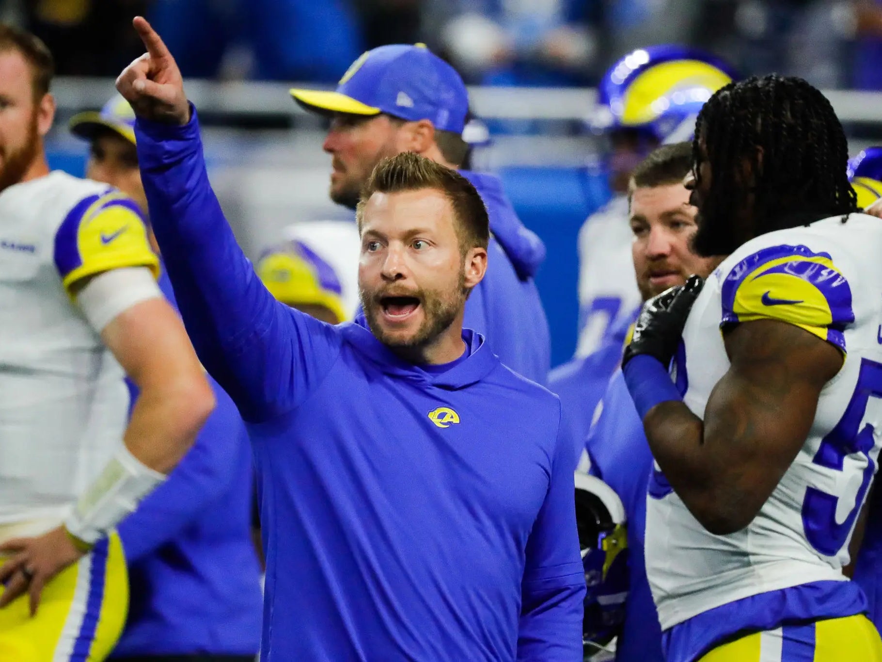 Big Brain Move: Sean McVay Hired A Guy Specifically To Make Sure He Doesn't Blow Timeouts For No Reason Like He Did Against The Lions