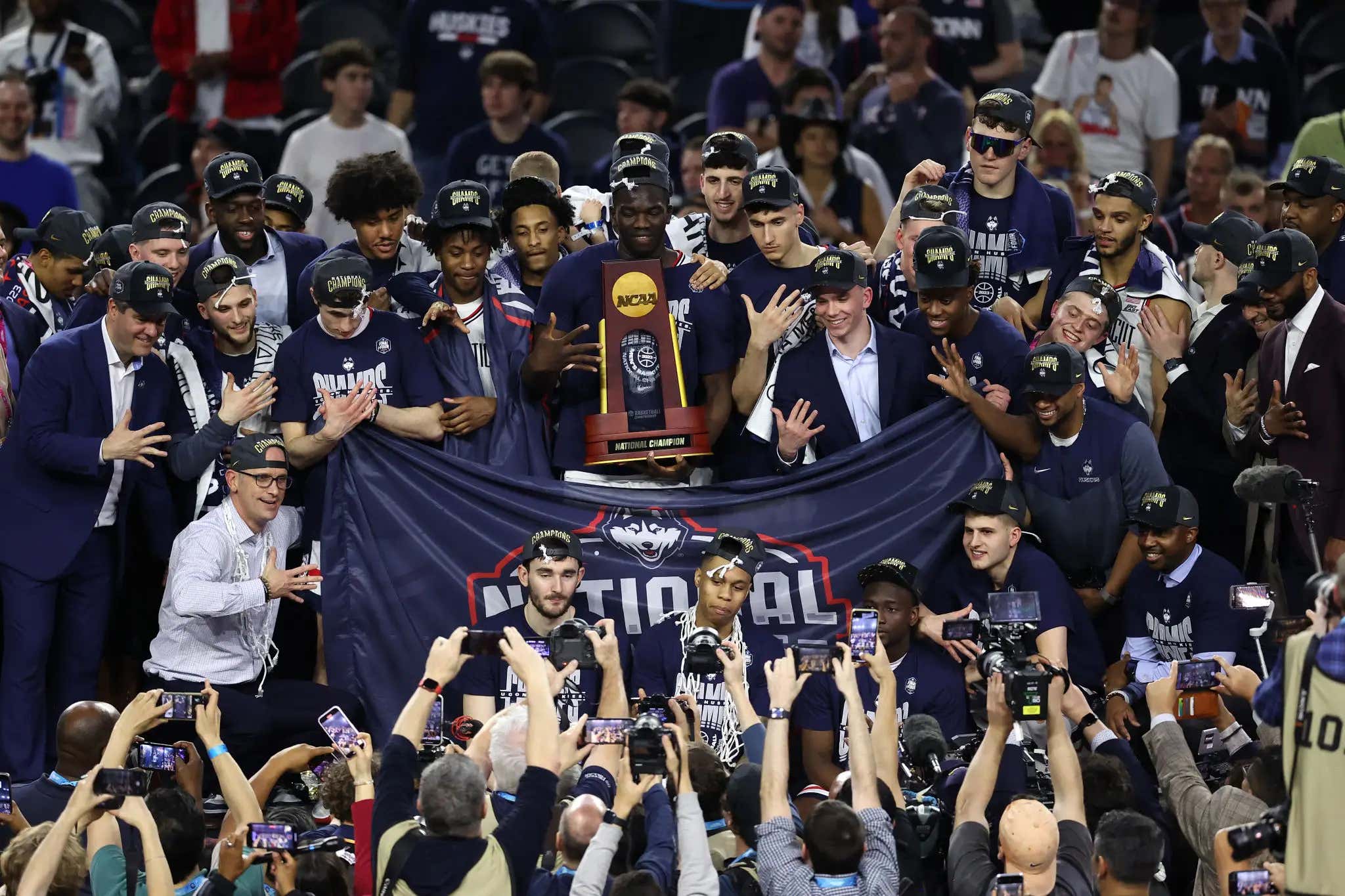 Welcome To March - Here's A College Hoops Cheat Sheet For Every Person Joining The Sport For The Greatest Month Of The Year