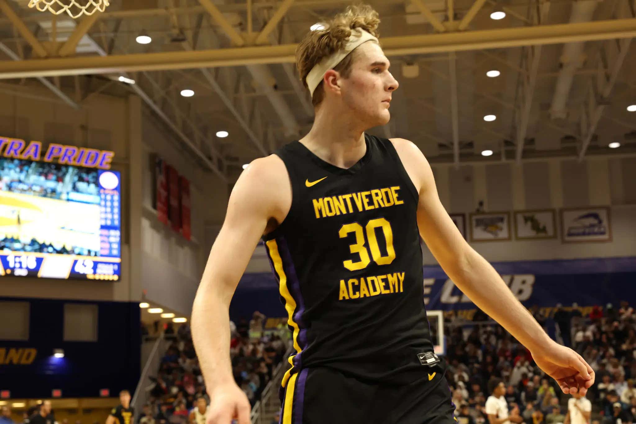 Things Are Getting Worse At Indiana As 5 Star Recruit / McDonald’s All American Liam McNeeley Just De-Committed From The Hoosiers