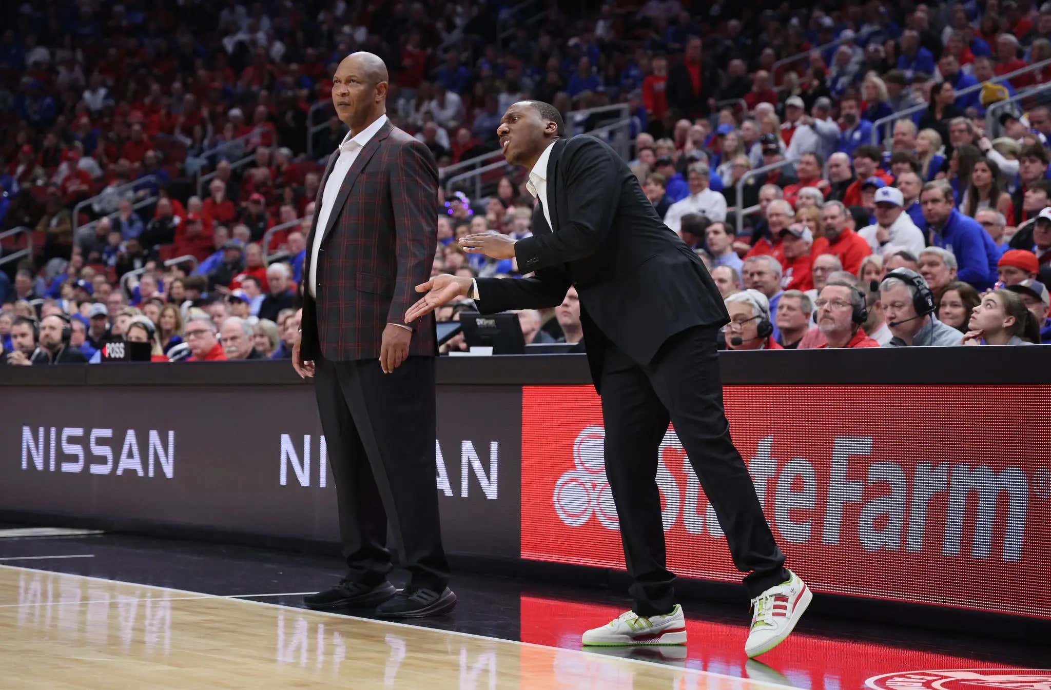 We've Never Seen A Shitshow Like Louisville: Report Claims Assistant Coach Nolan Smith Leaked That Kenny Payne Would Be Fired In December, So He'd Be Named Head Coach