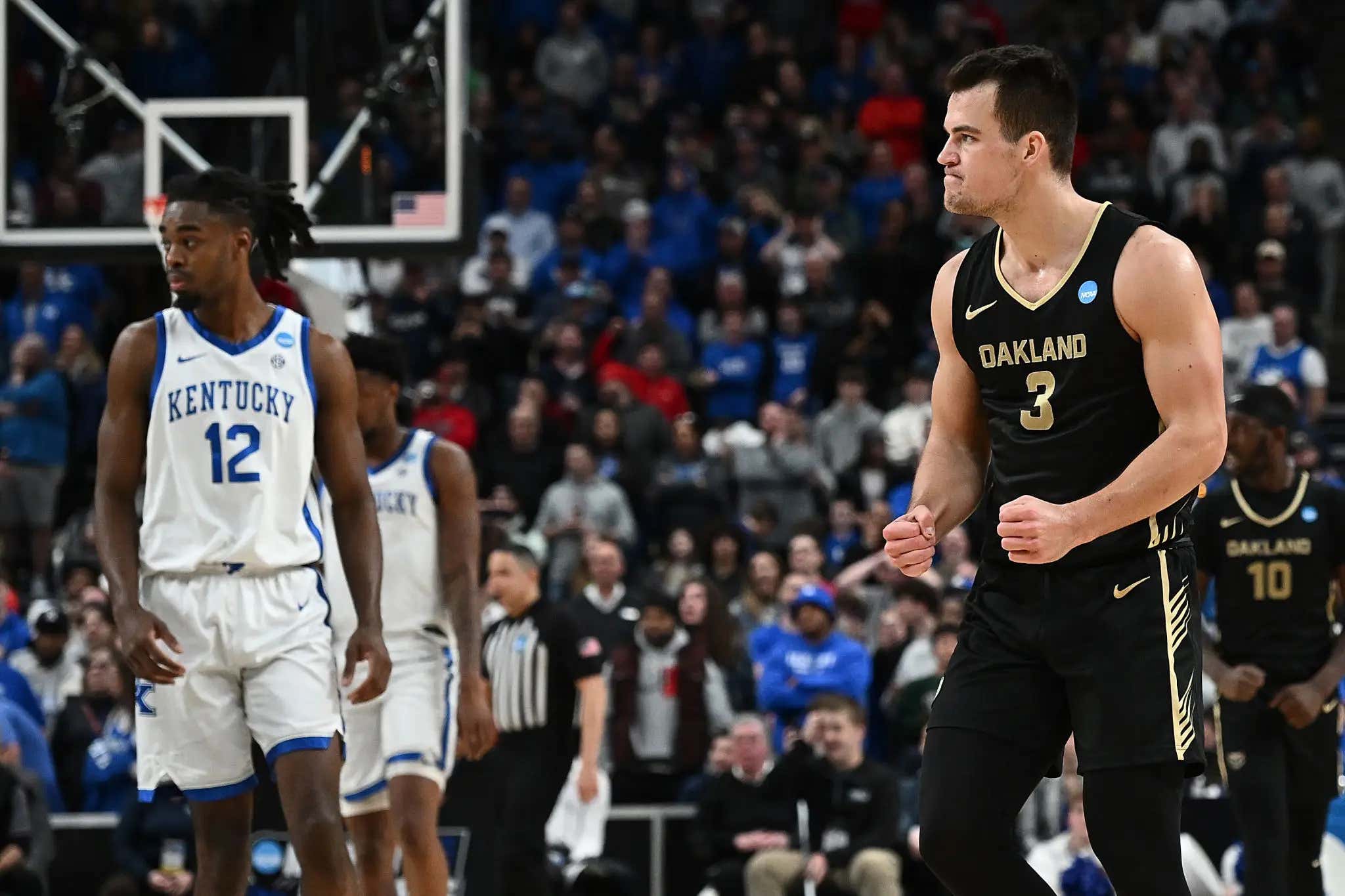 A Guide On How To Survive Your Once Proud Team Becoming A National Embarrassment And A Viral Sensation Ruining Your Life