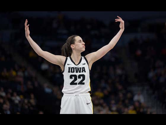 A WNBA Veteran Says 'Men are HILARIOUS' for Offering Caitlin Clark Millions to Play Basketball With Them