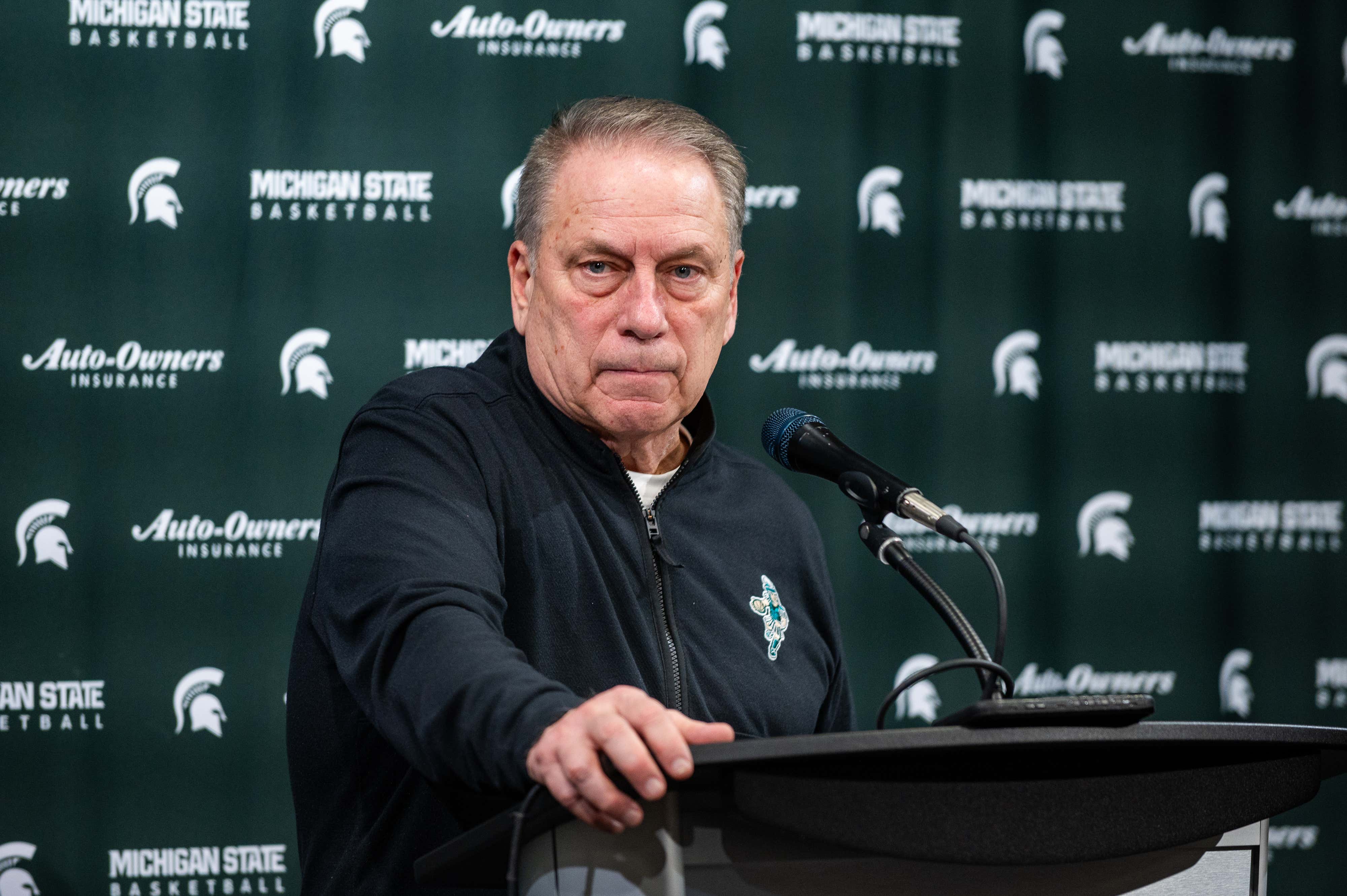Tom Izzo's Legendary WAR DRILL Includes Putting Basketball Players In Football Pads To Practice Rebounding