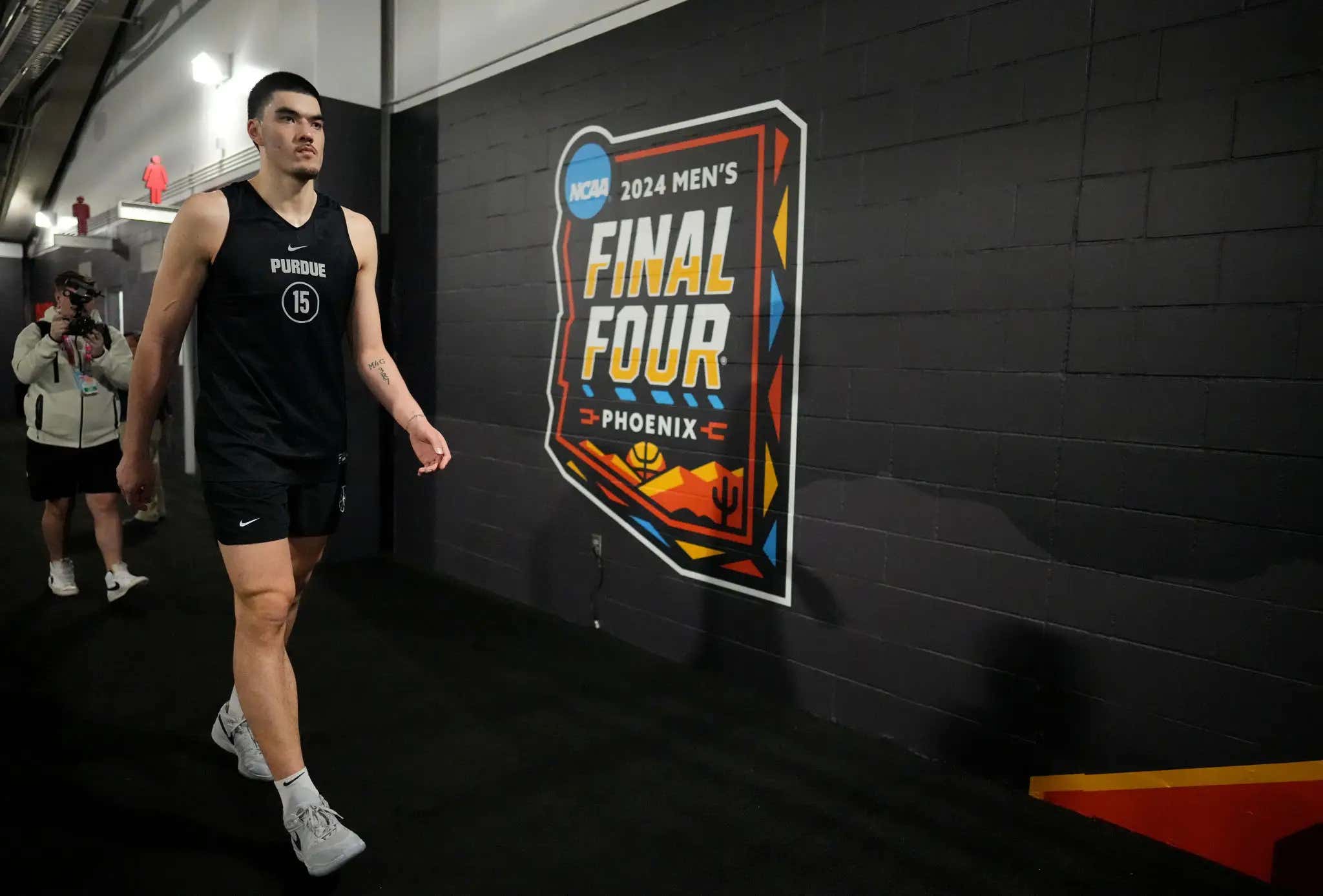 Every Single Damn Thing You Need To Get The Juices Flowing For The Final Four