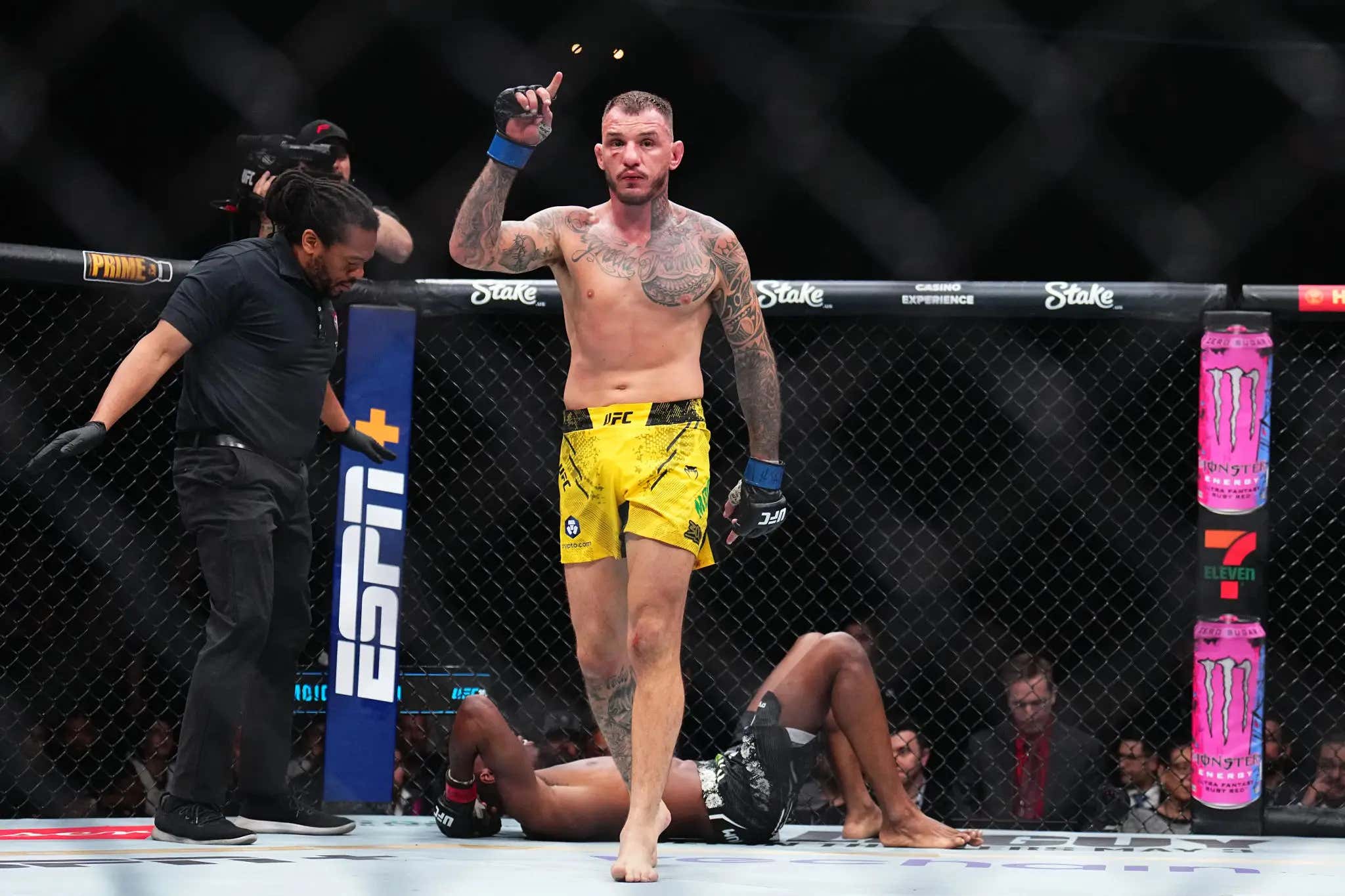 Jalin Turner Just Cost Himself A Win At UFC 300 Attempting A Walk Off KO