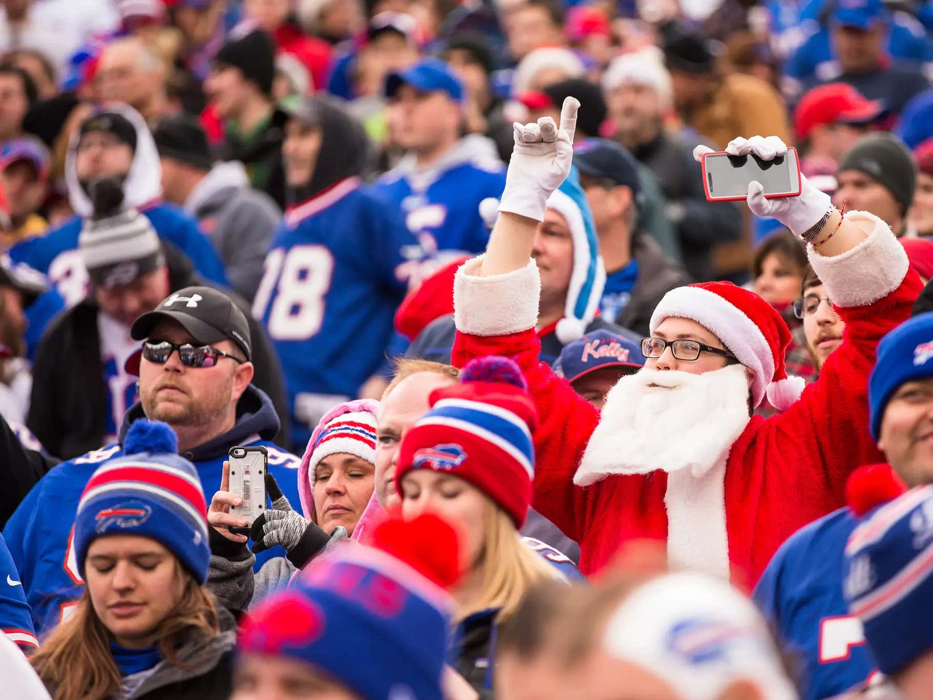 Football Holiday Boomer Esiason Claims We Shouldn't Be Surprised If