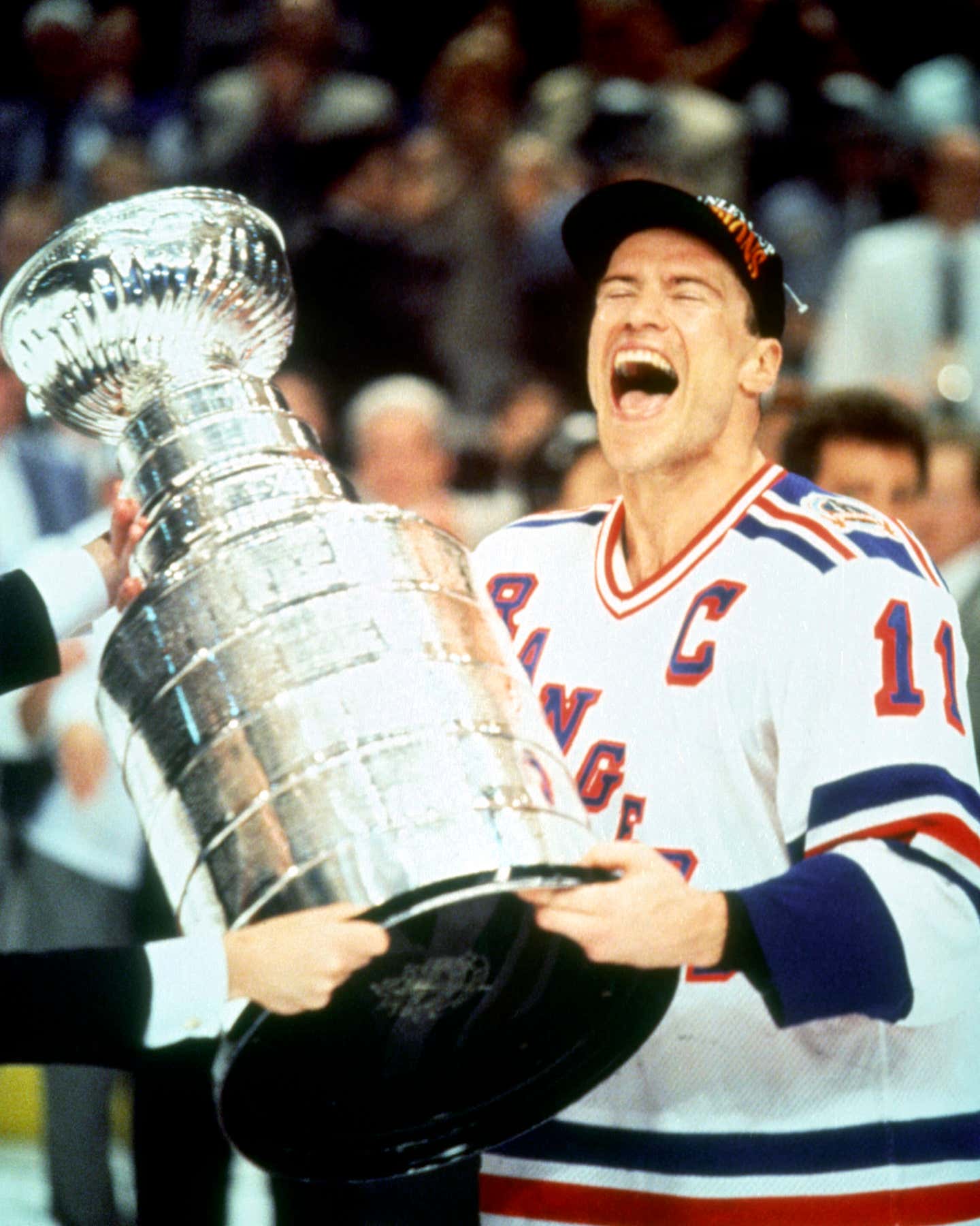 The Only Player In NHL History To Captain Two Different Teams To Stanley Cup Champions, Mark Messier, Joins Spittin' Chiclets