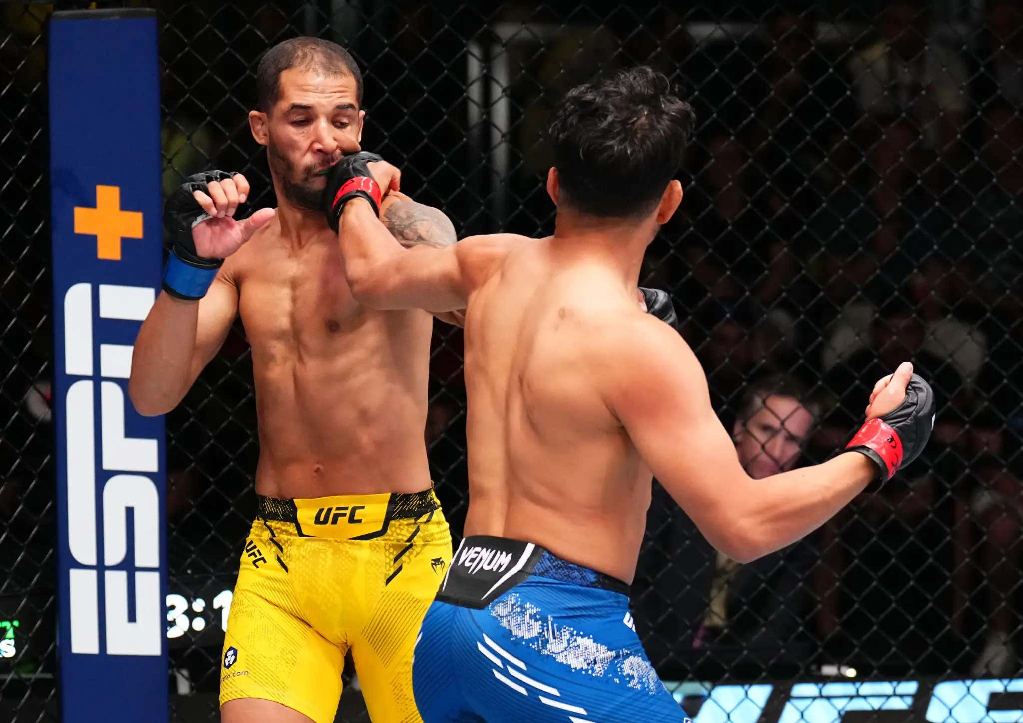 Adrian Yanez Is BACK With A Scary First Round TKO