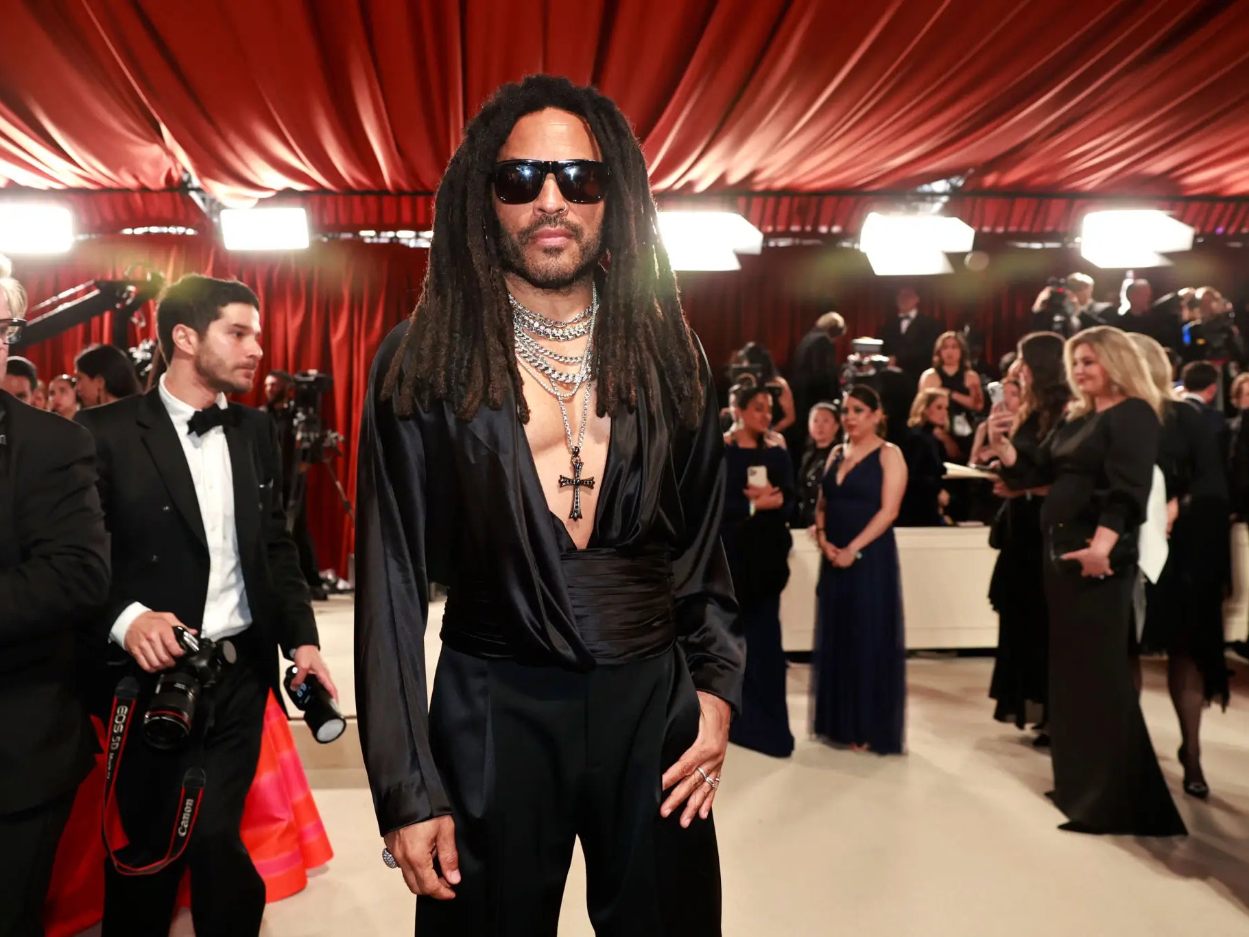 Lenny Kravitz Is Bragging He Hasn’t Had Sex and Has Remained Celibate For The Last 9 Years As Part Of “A Spiritual Journey”. Ok Buddy