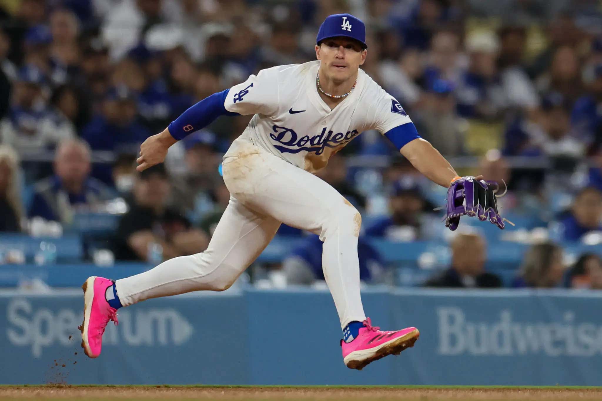 Kiké Hernández Was Mic'd Up For Apple TV Last Night And Promptly Booted A Ball For An Error After Getting Asked A Question Mid-Play