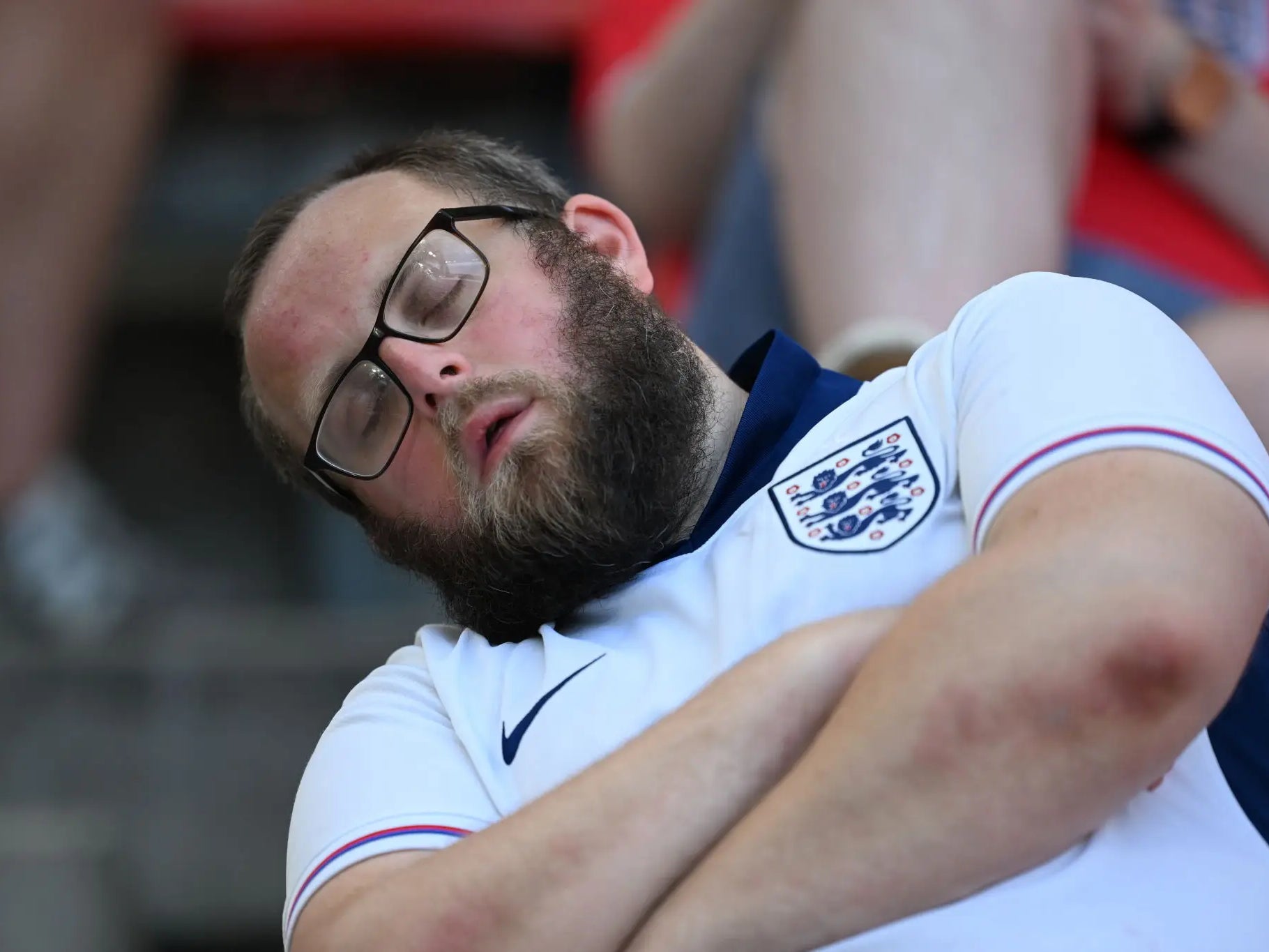 Good Luck: German Authorities Tried To Convince England Fans To Drink Non-Alcoholic Beer Today Because Of The Heat (It's 84 Degrees)