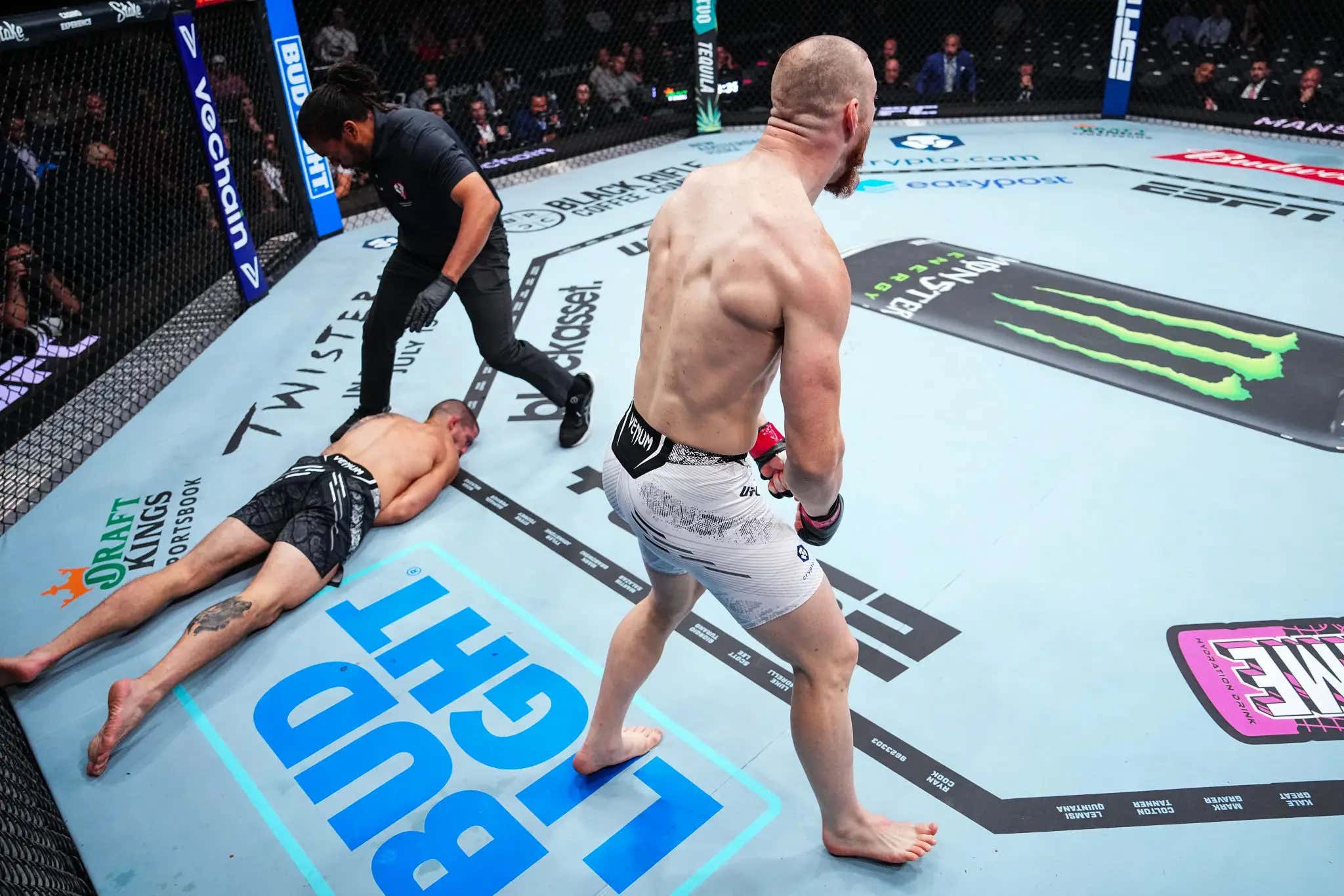 Joe Pyfer FACEPLANT KOs Marc-Andre Barriault In UFC 303's Featured Prelim