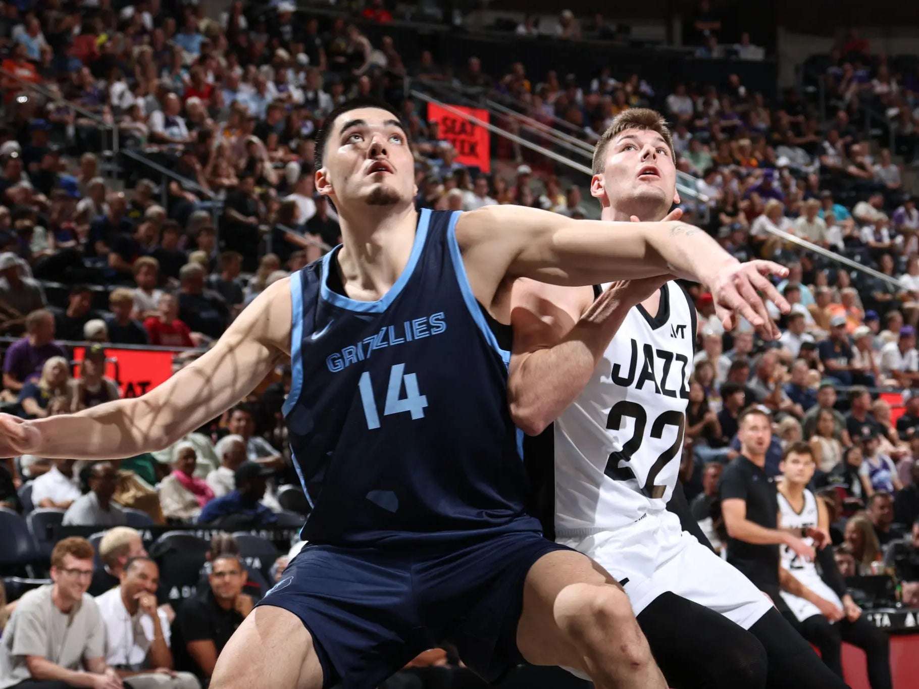 Zach Edey Was An Absolute Force In His Impressive Summer League Debut