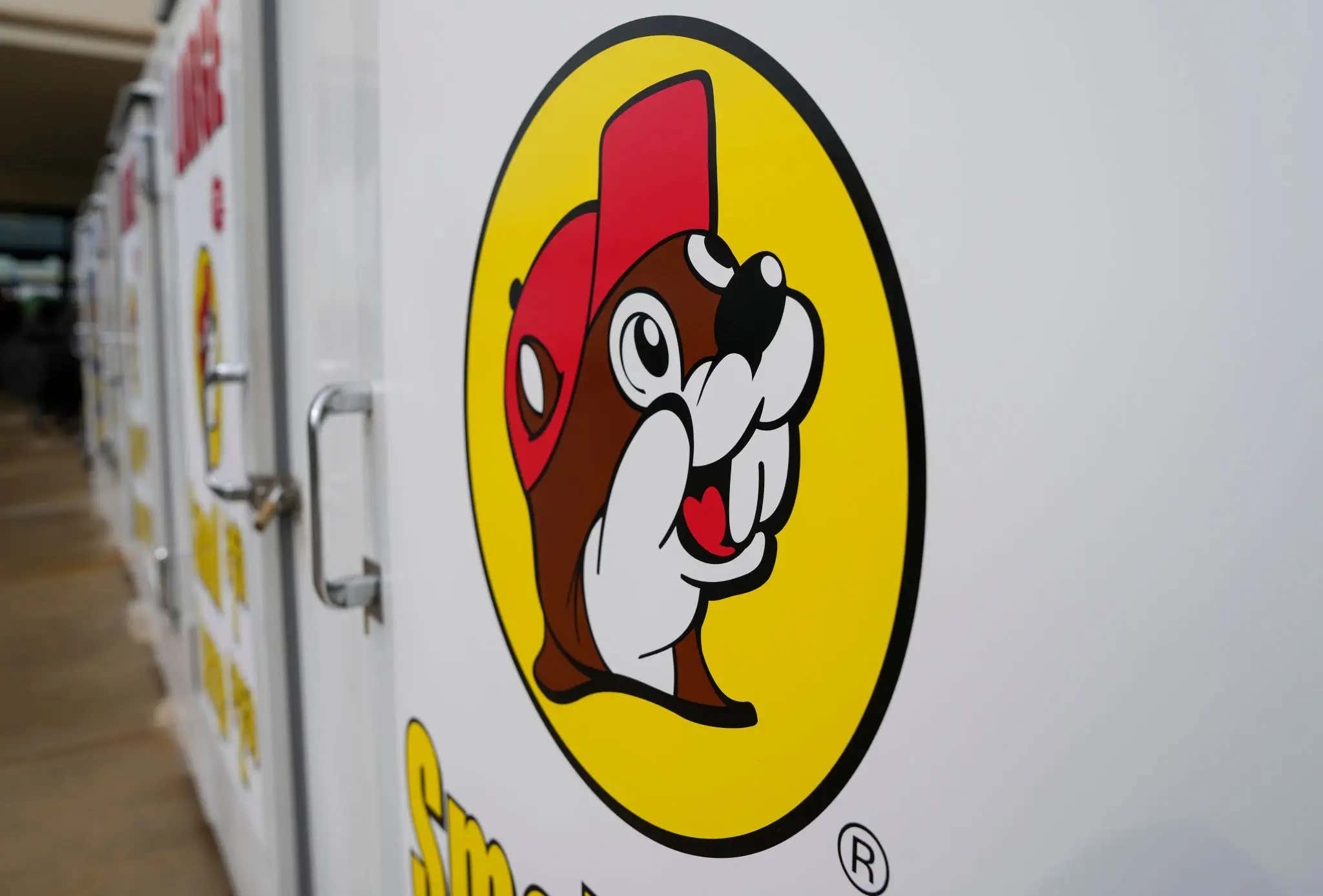 This AI Buc-ee's Song Is So Awesome That It Might Be Worth Letting the Robots Take Over