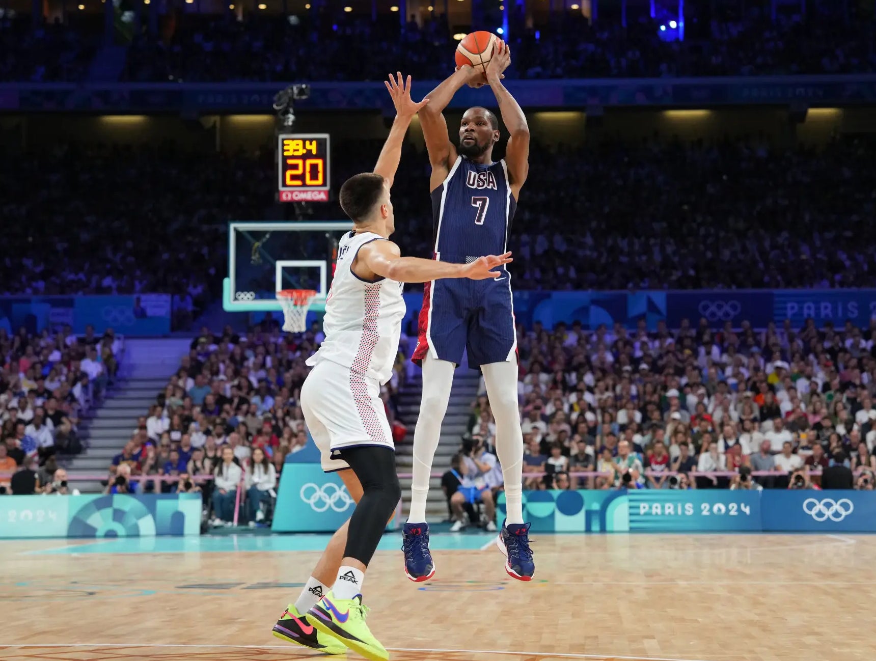 "Go Run Full Speed For The First Time In Your Life Then Come Have a Convo About Basketball" - Kevin Durant Casually Went From Cooking Serbia On The Court To Now Cooking Randoms On Twitter