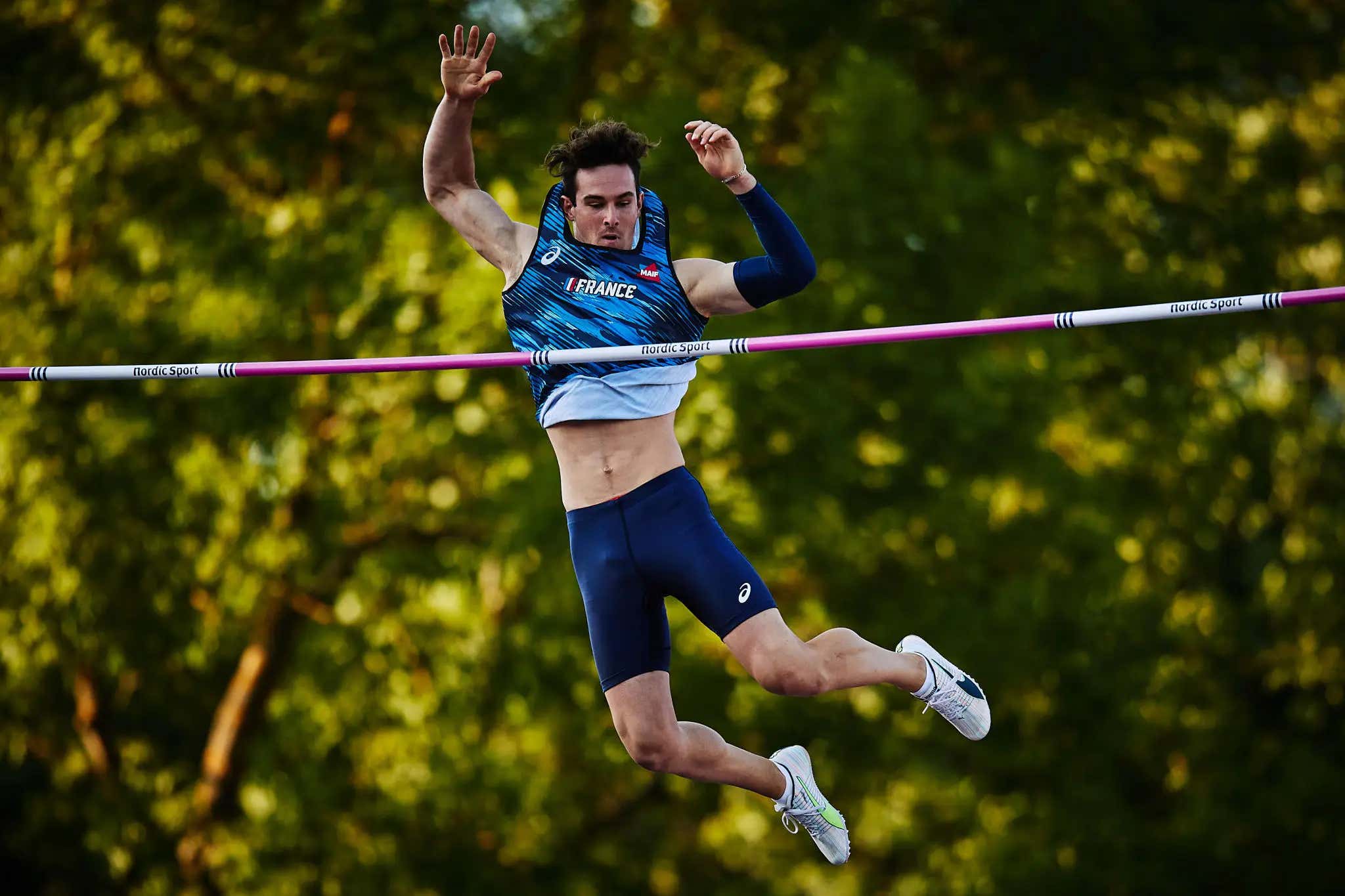 The Pole Vaulter Who Got World Famous For His Giant Wang Taunts Us All About His 'Package' Creating 'Buzz'
