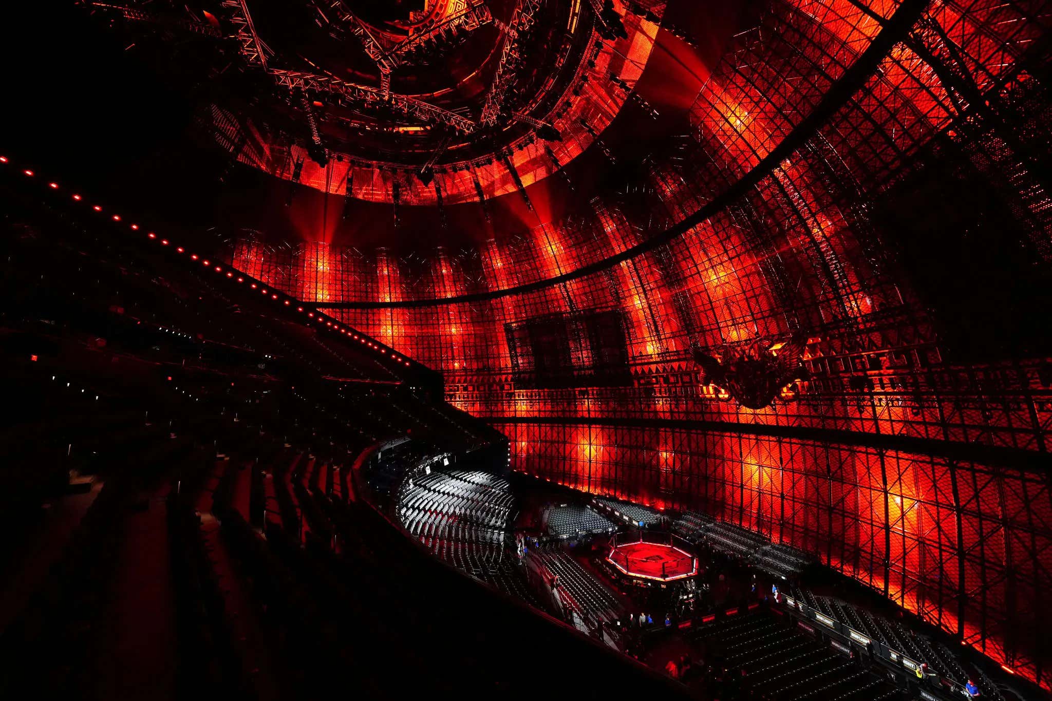 The Sphere Is Already Mind Blowing (Before UFC Noche Has Even Started)