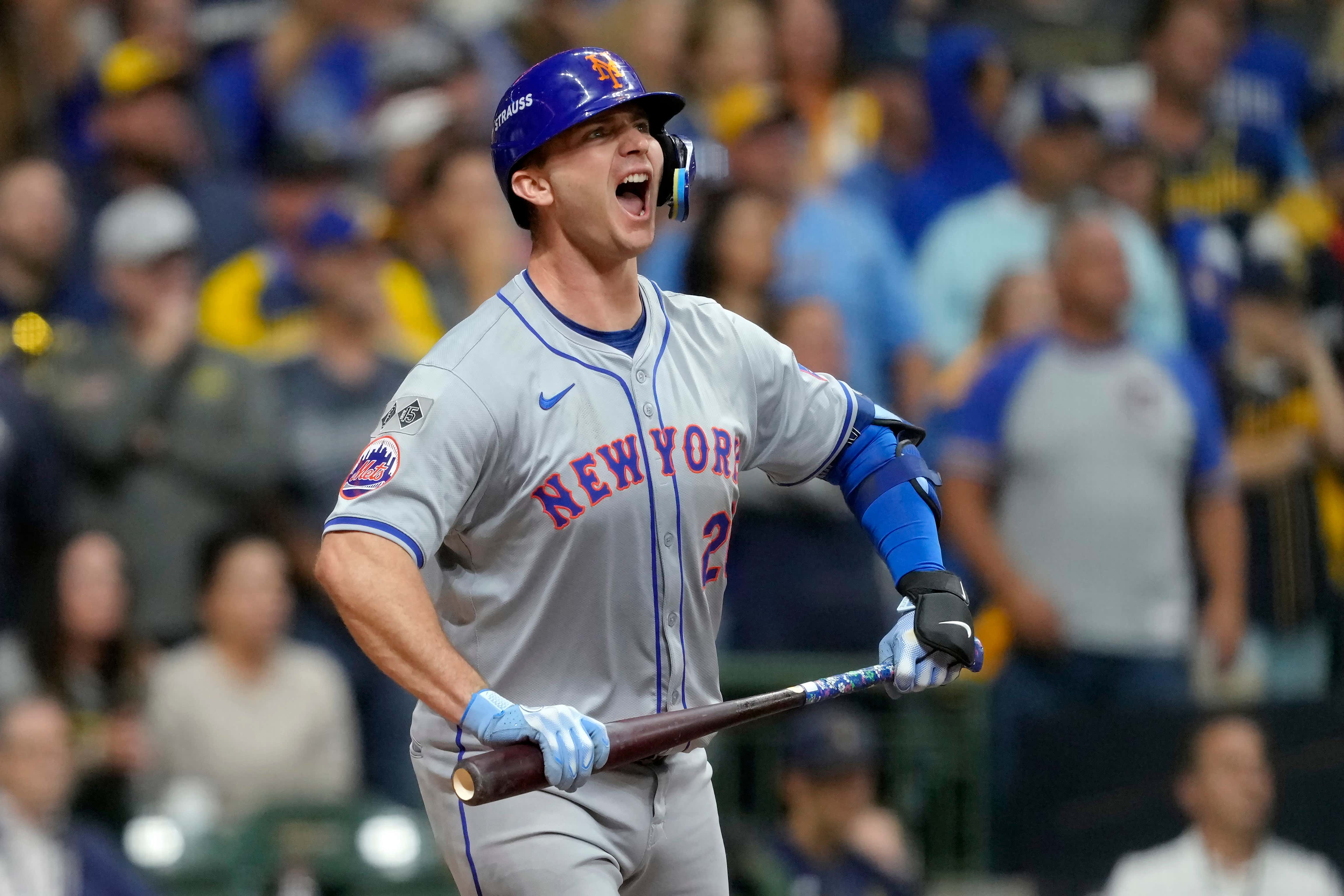 The Red Sox Are Set To Meet With Pete Alonso On Tuesday And Let's See If This Organization Is Actually Serious About The Offseason