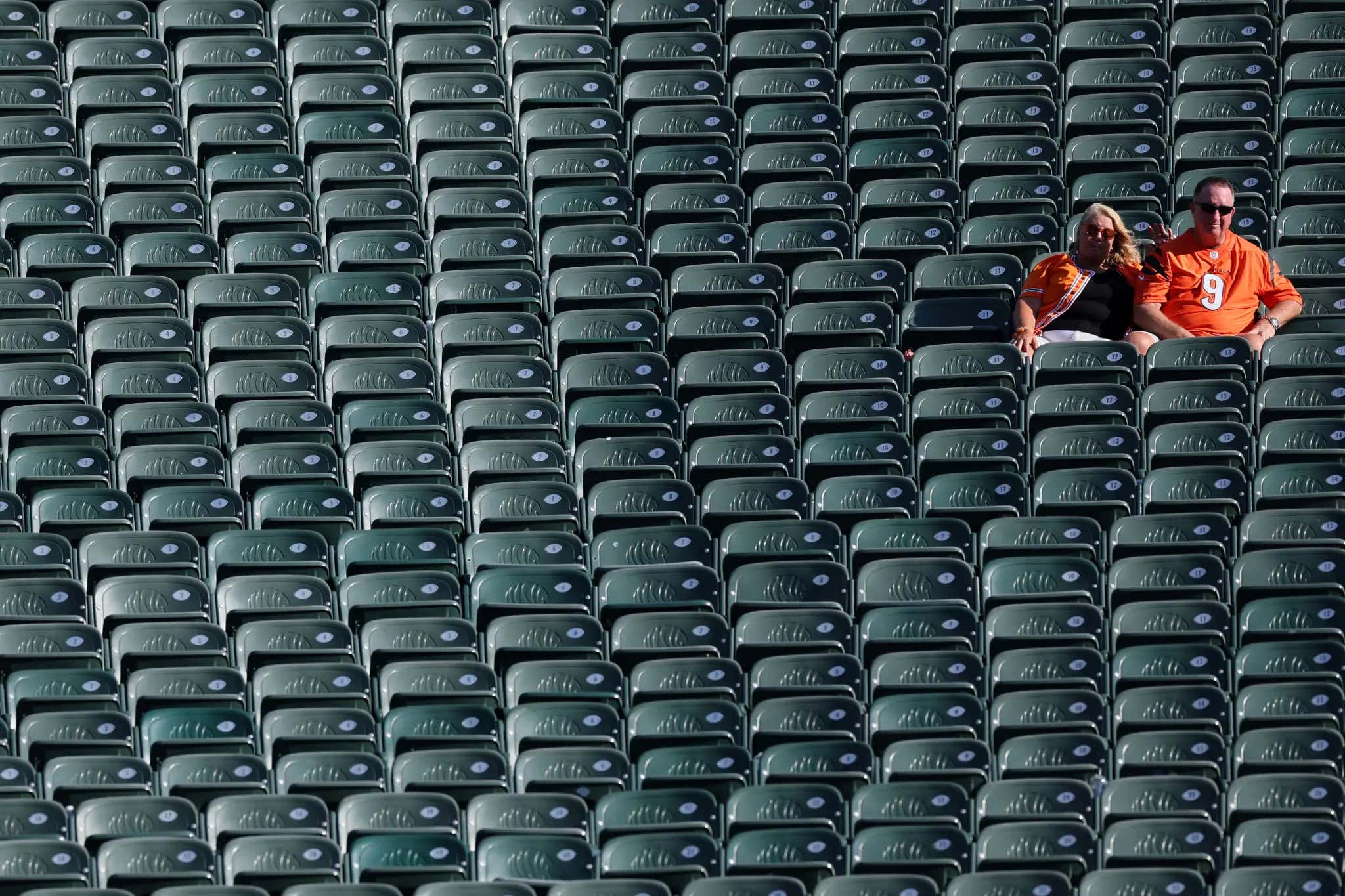 The Saddest Stats Of NFL Week 5 - The Longest Day Of Football Ever, All Time Worst Head To Head Losing Streaks, Old Man Running Stats, And More