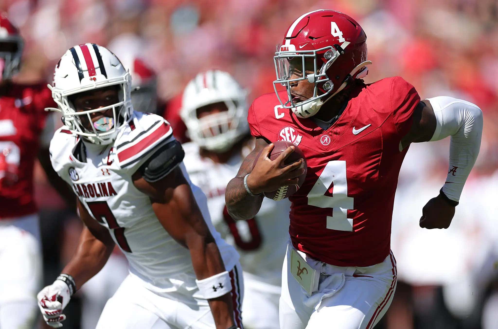 Alabama BARELY Avoids a Second Straight Loss After an Insane Finish Against South Carolina