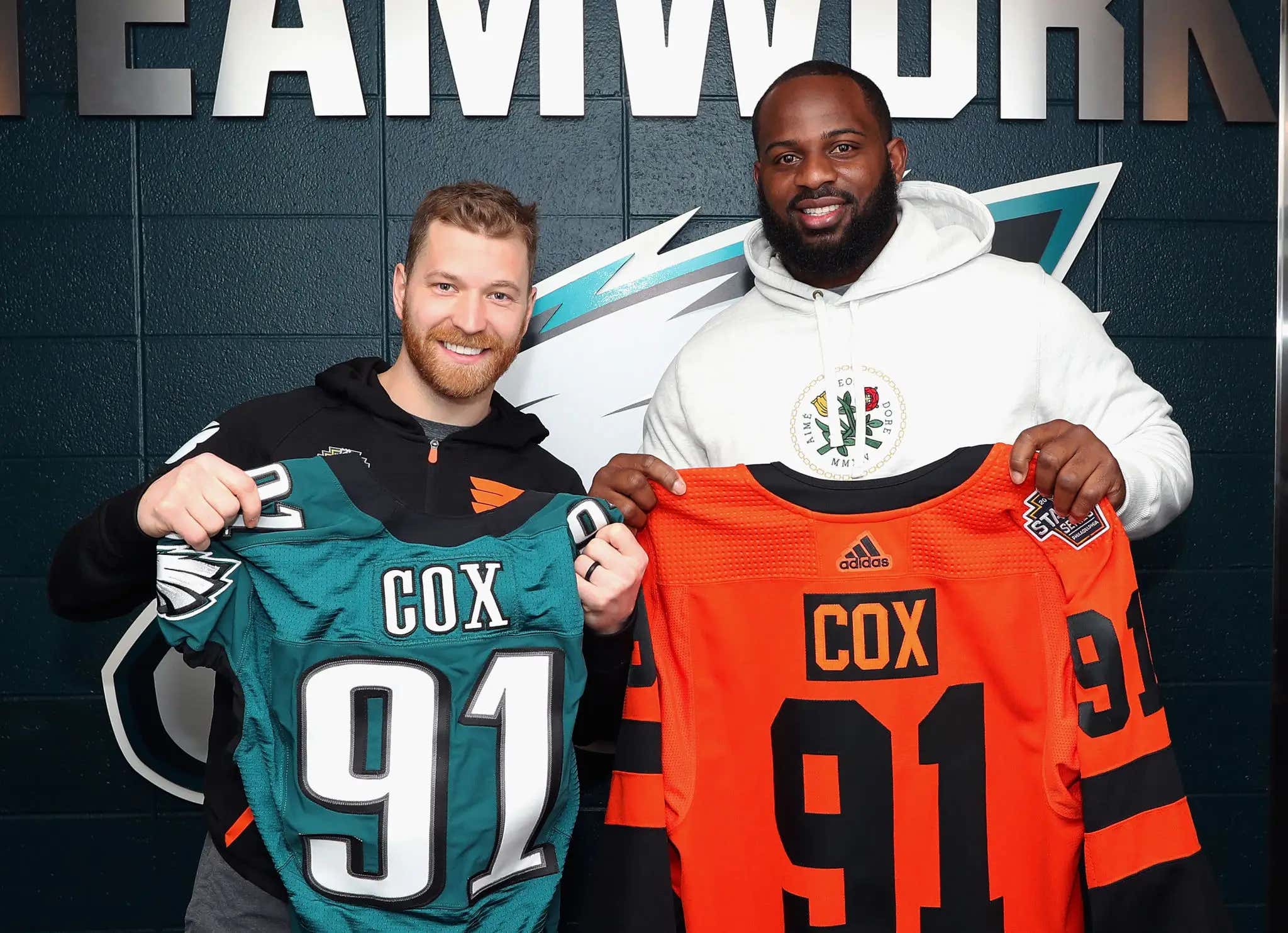 Hockey Guy: Claude Giroux Used To Walk Into The Philadelphia Eagles Locker Room And Challenge Anybody To Arm Wrestle