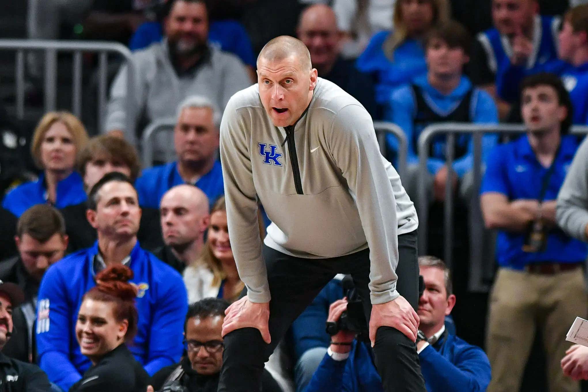 'You're Not Going To Be Able To Breathe For 40 Straight Minutes' - Mark Pope's Threats To Kentucky's Opponents Is Even More Proof He's The Perfect Coach