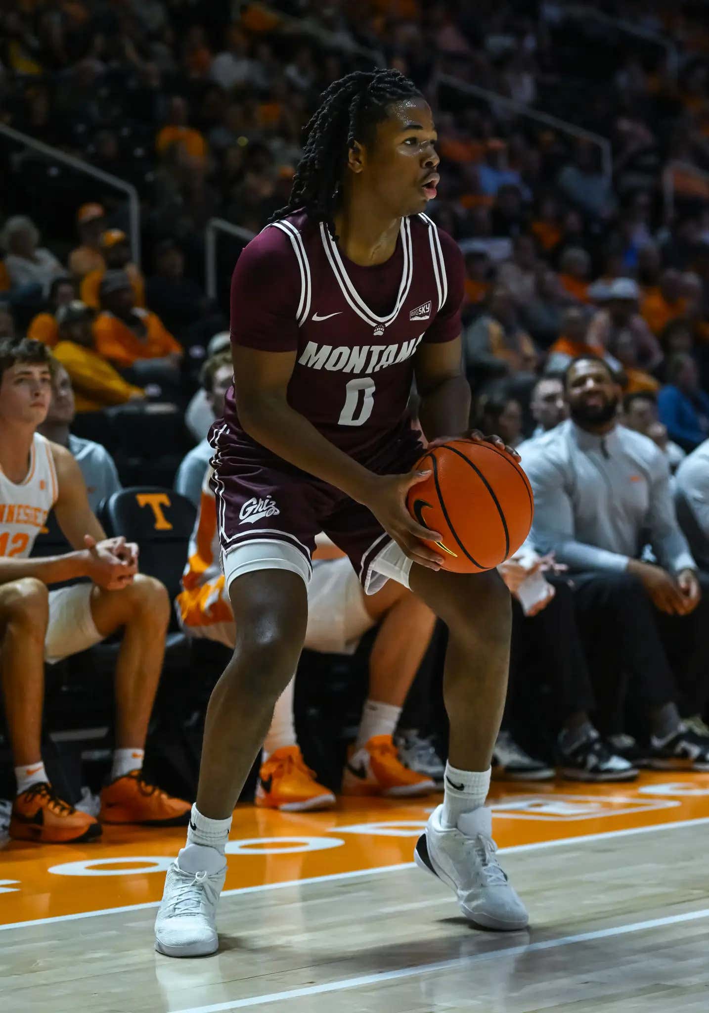 Tennessee Fans Have Donated Thousands of Dollars to Montana Guard Money Williams After Watching Him Score 30 Points and Also Learning He Is Taking Care of His Younger Siblings Following the Loss of Their Parents