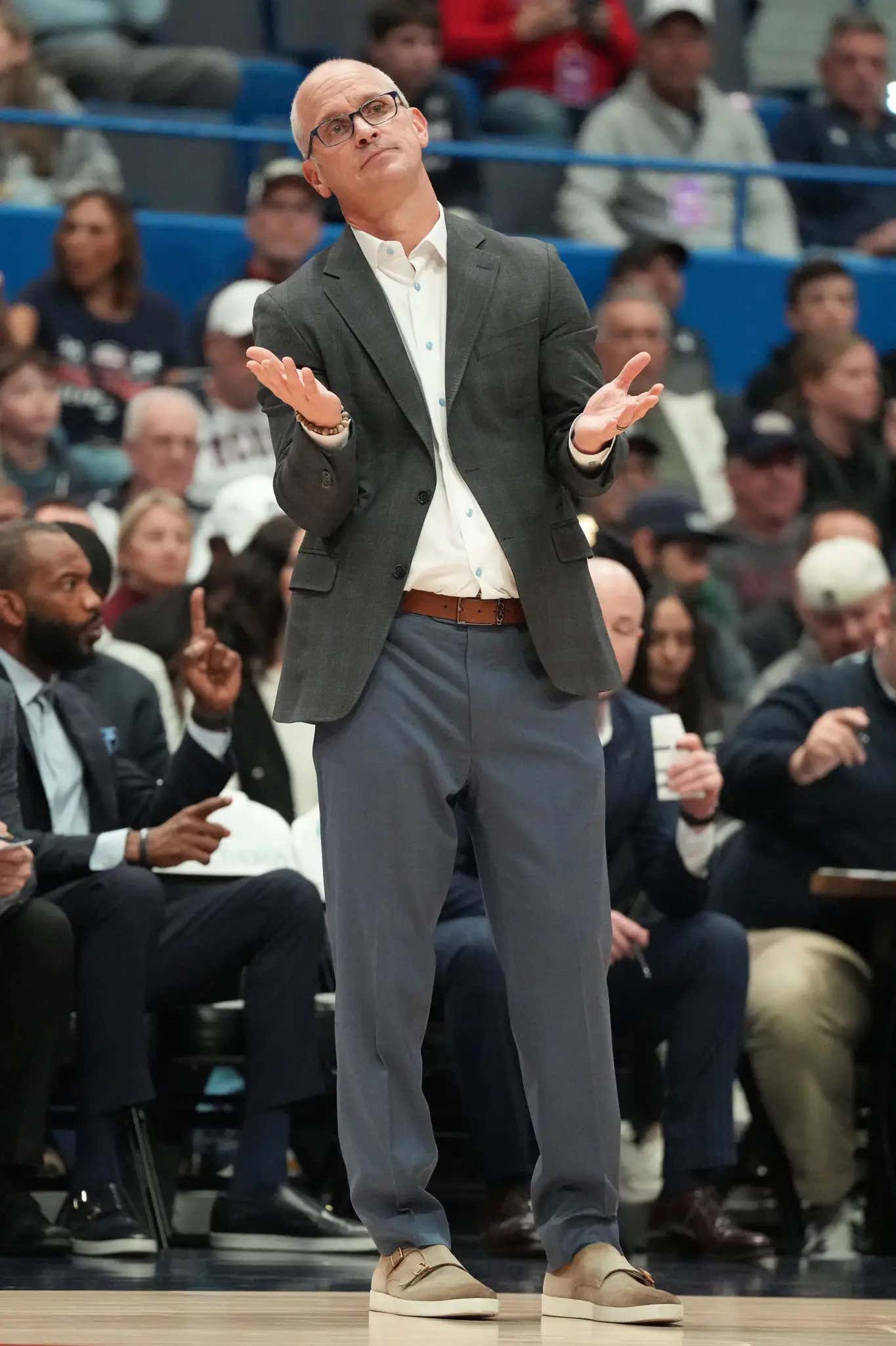 Clean It Up: Dan Hurley Is Pissed, Calls UConn 'Comically Bad'For The Disgusting Showing Of Only Winning By .... 35