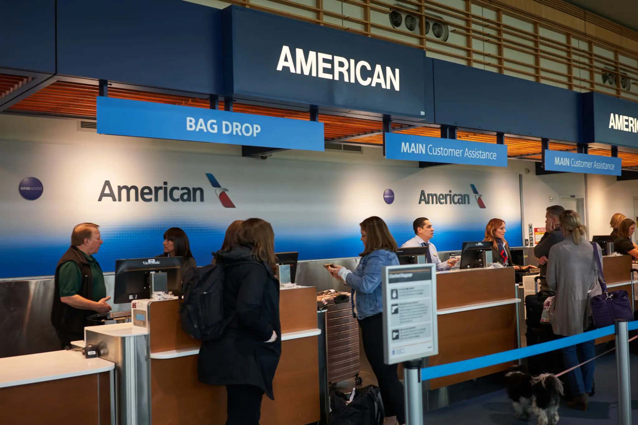 American Airlines Is Trying A New Method To Embarrass Anyone Who Tries To Board Before Their Group Number With A Loud Ass Alarm