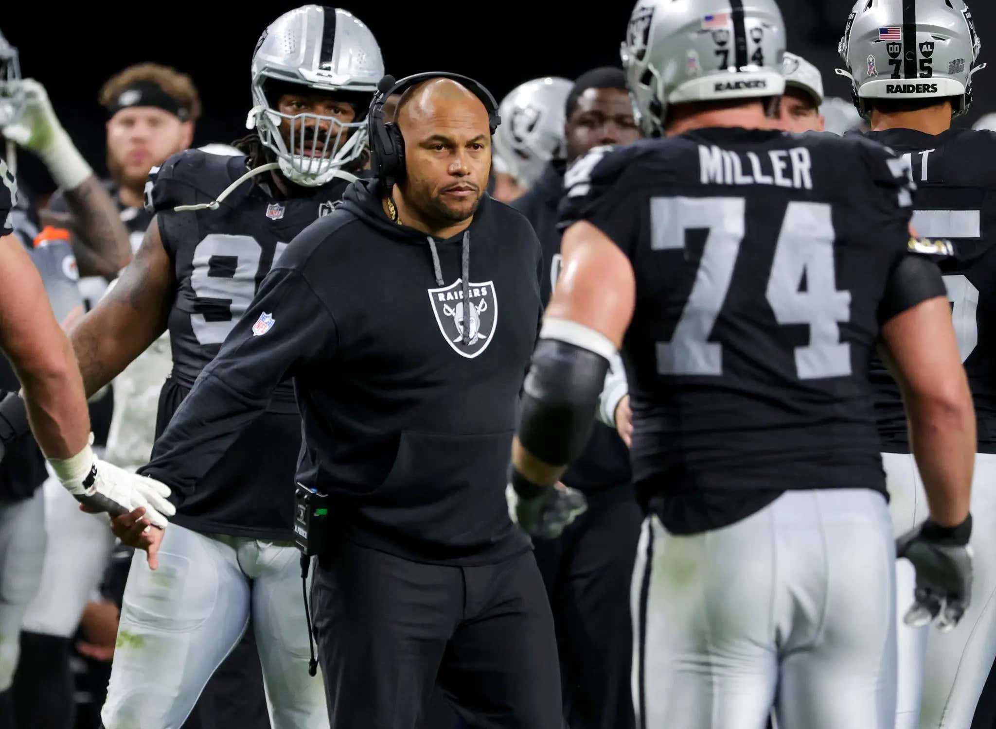 Just Win, Baby: Antonio Pierce Calls The Raiders The Worst Team In Football, Couldn't Be More Confident Playing The Chiefs On Friday