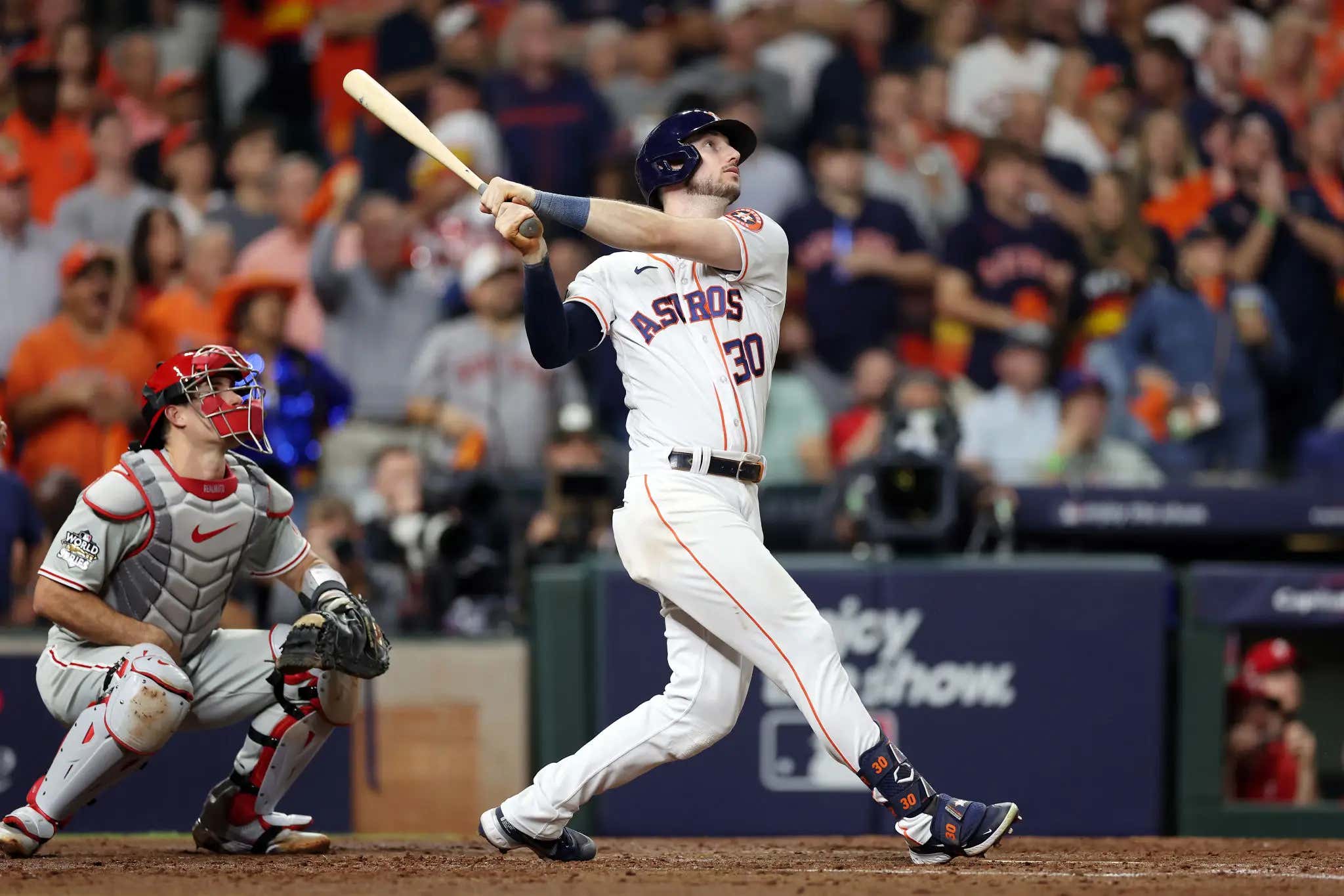 KYLE TUCKER IS OFFICIALLY A CHICAGO CUB