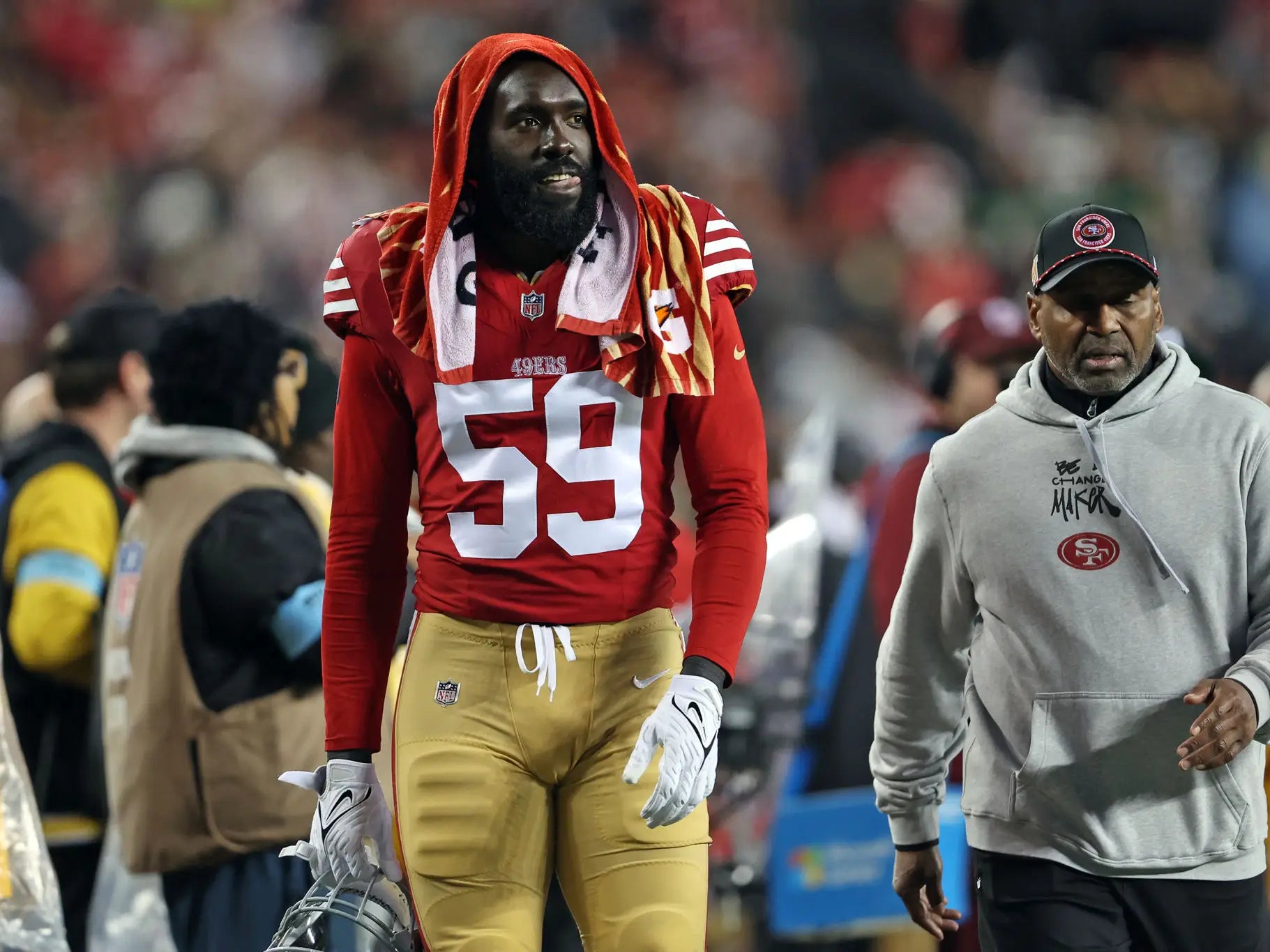 'Sucker Shit. Probably Gonna Get Cut Soon' - De'Vondre Campbell Refused To Play Last Night, Told The 49ers He Was Done And Walked Off The Field
