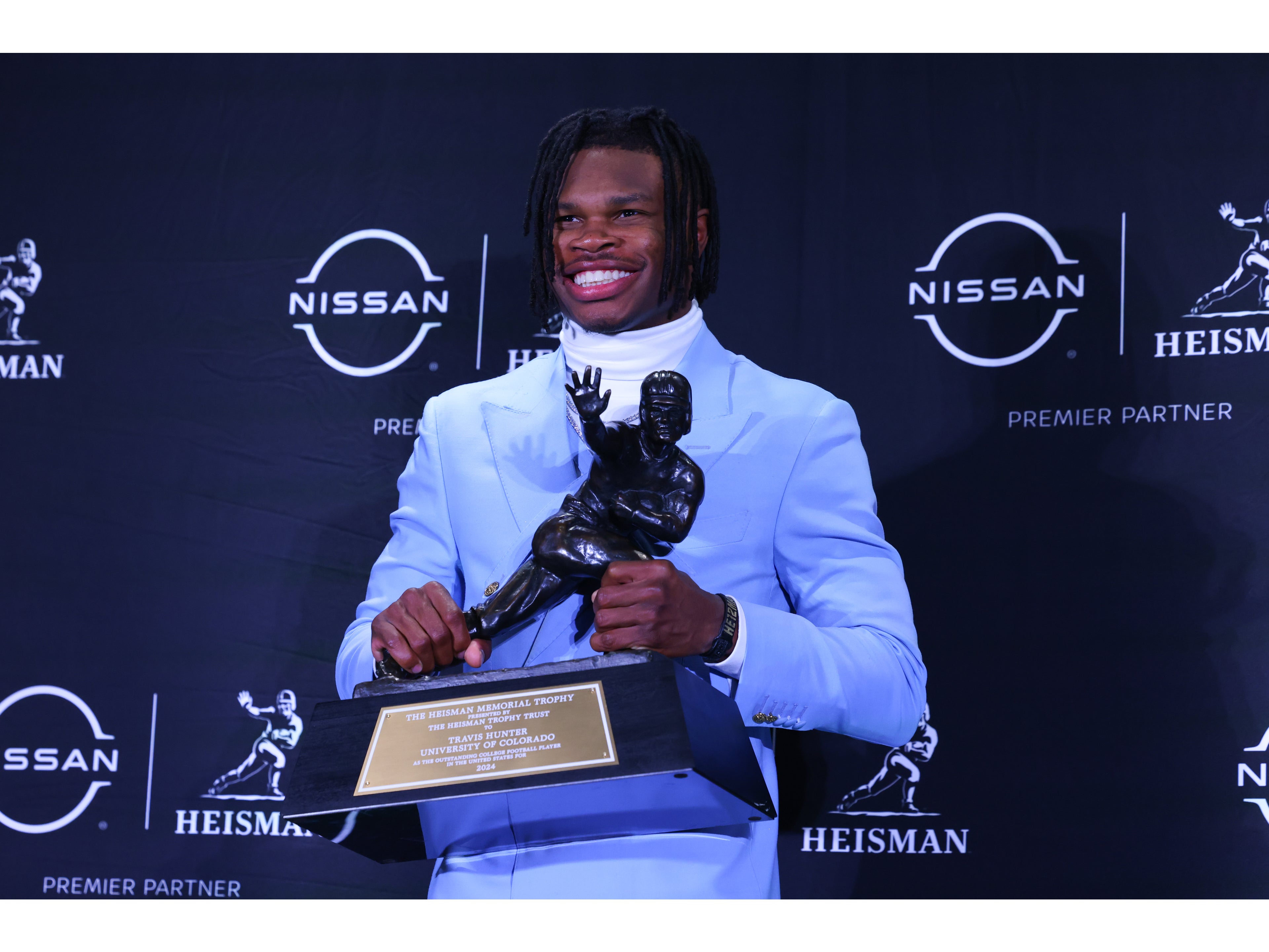 Reports Out Of Indy Suggest The Patriots are Focused On Drafting Travis Hunter