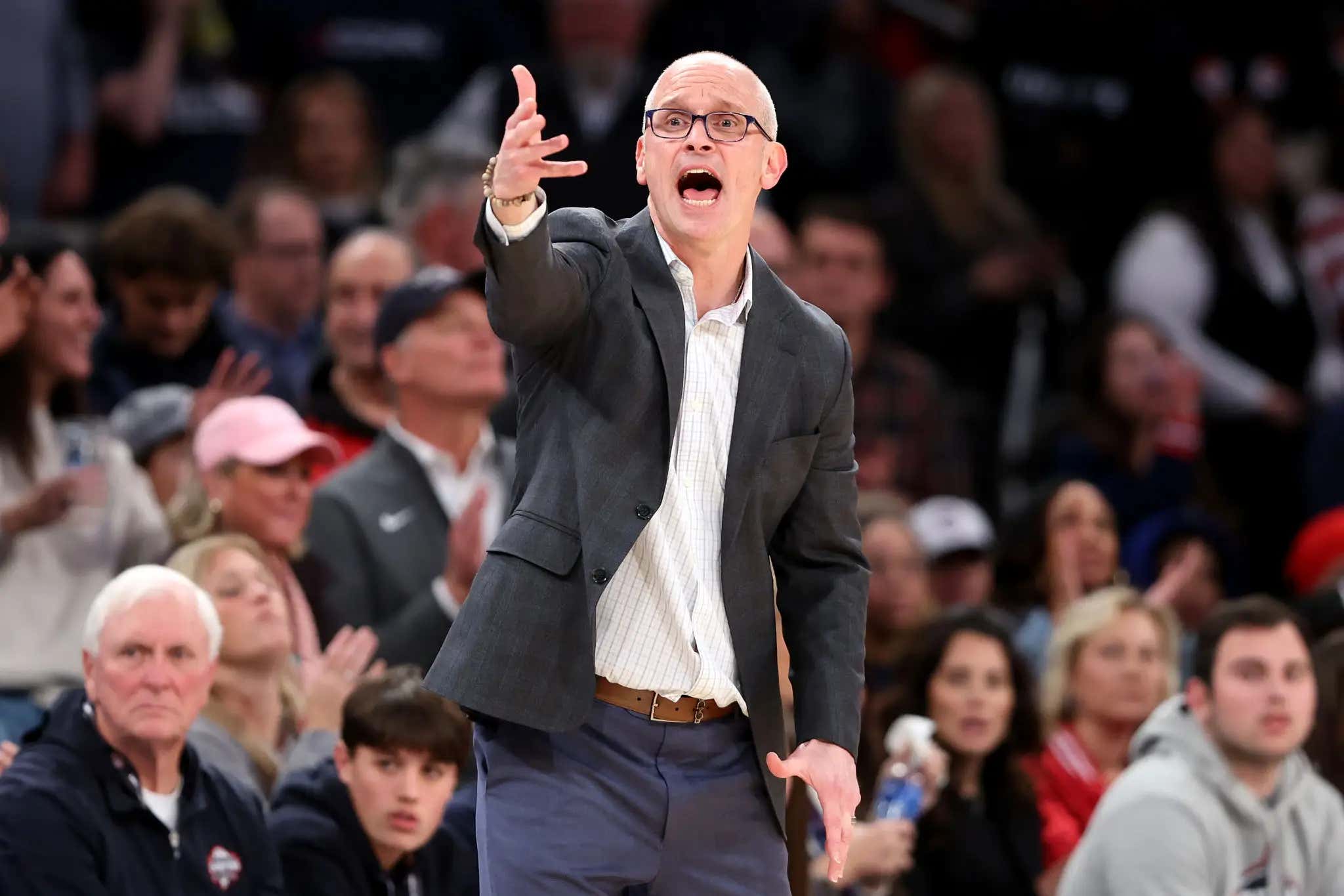 'People Like Me Are Really Good For Sports' - Dan Hurley Won't Ever Stop Being A Lunatic, Is Right That College Hoops Needs Someone Like Him