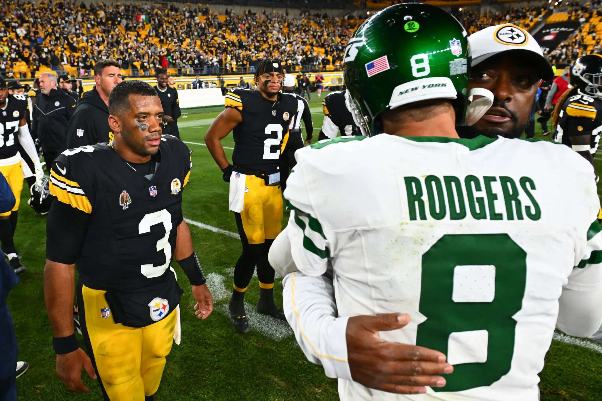 Aaron Rodgers To The Steelers? Mike Florio Is Fascinated By A Potential Signing In Pittsburgh This Offseason