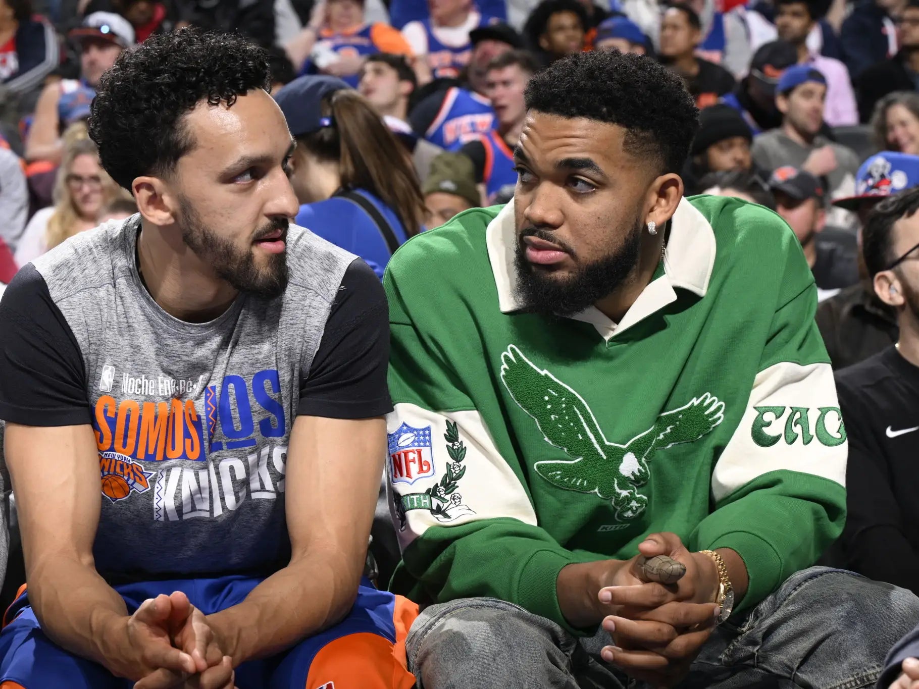 Karl-Anthony Towns Showed Up To Game In Philly Wearing An Eagles Shirt, Was Quickly Forced To Change Into Knicks Gear At Halftime