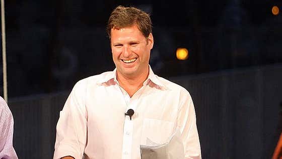 Mike Felger Suggests the Patriots are Cheating by Claiming He's Not Suggesting They're Cheating