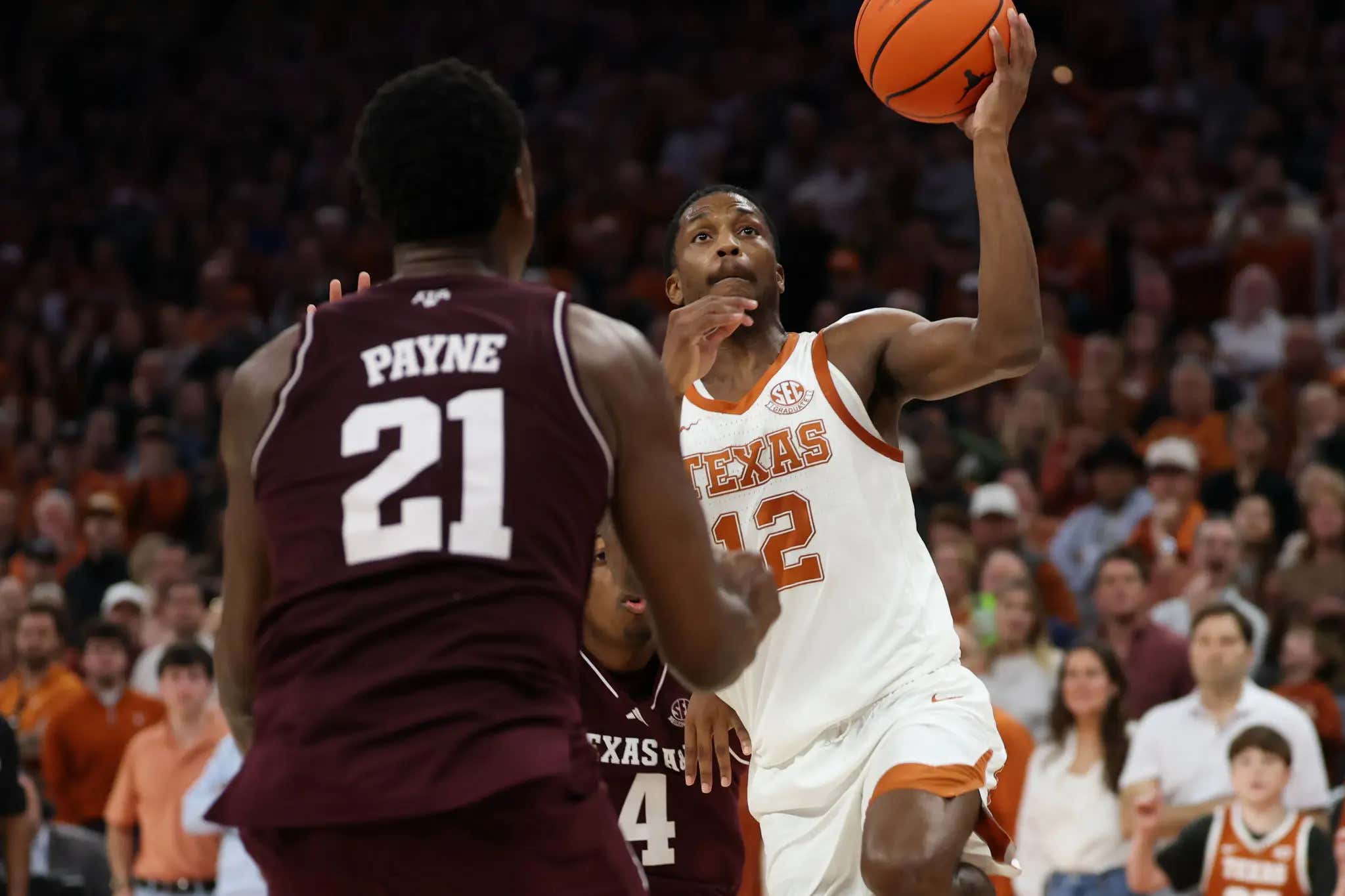 SEC Hoops Continues To Be Constant Chaos: Texas A&M Was Up 22, Led The Entire Game And Choked It All Away To Texas On The Last Shot