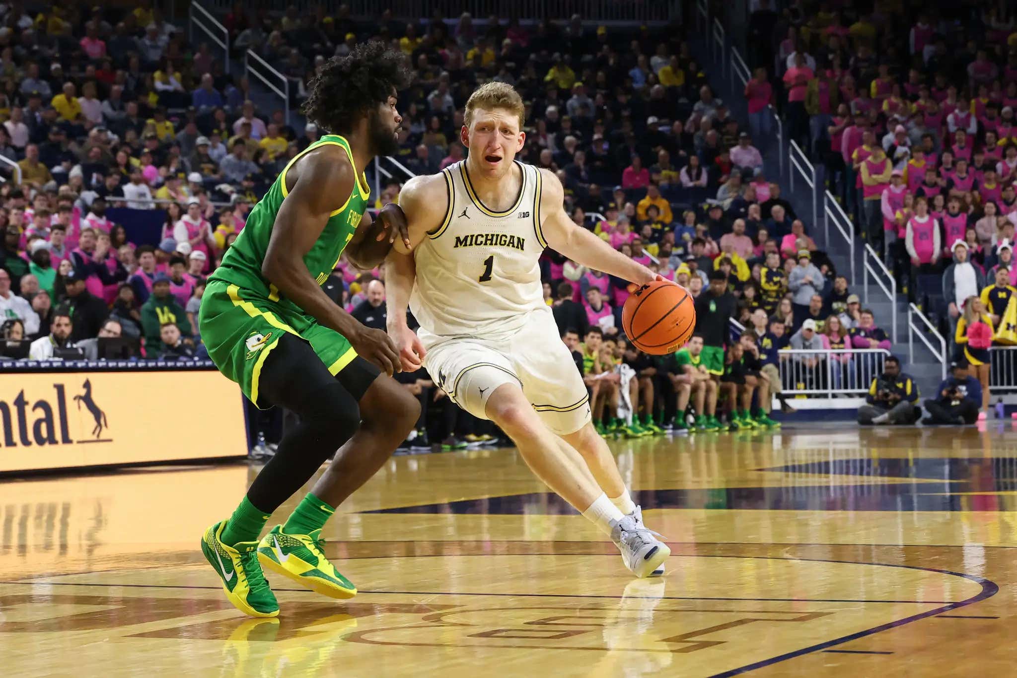 There's Basically No One Else In College Basketball Like Danny Wolf, A Walking Highlight Reel Who Stole The Show Last Night