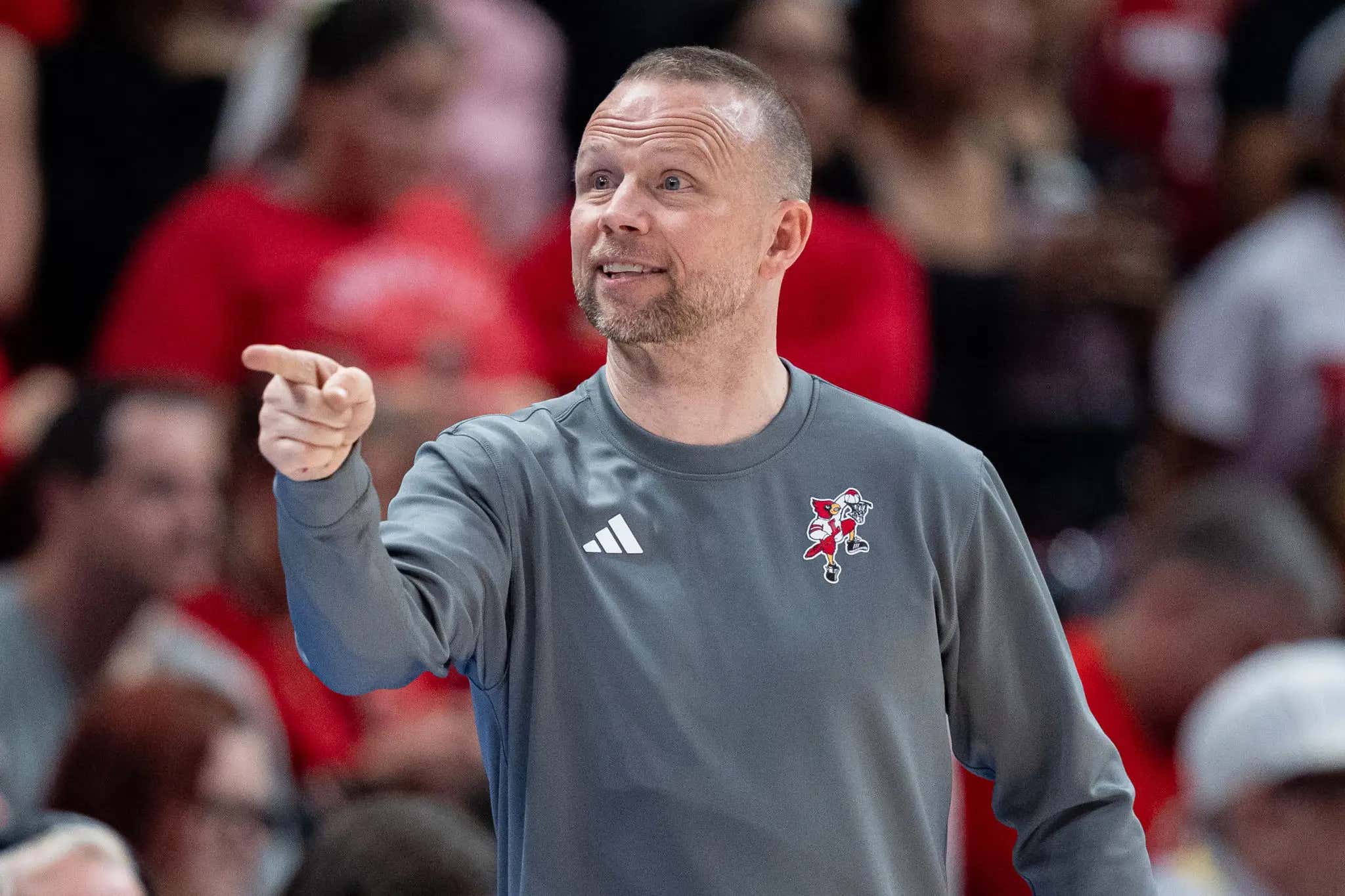 'We Should Be Playing A 12 Or 11 Seed' - Pat Kelsey Has No Damn Idea How Louisville Ended Up Being An 8 Seed, Brings Stats To Call Out Committee