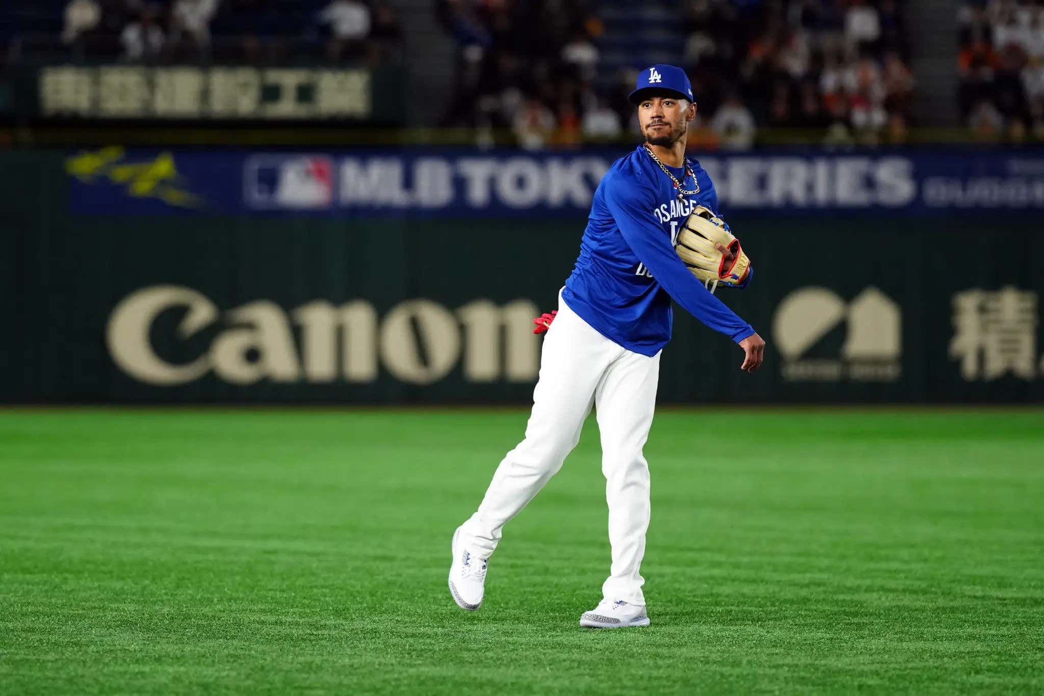 Mookie Betts May Miss Opening Day Thanks To A Mystery Illness That Has Caused Him To Lose 23 Pounds In 2 Weeks And Has Him Down To 157 Pounds