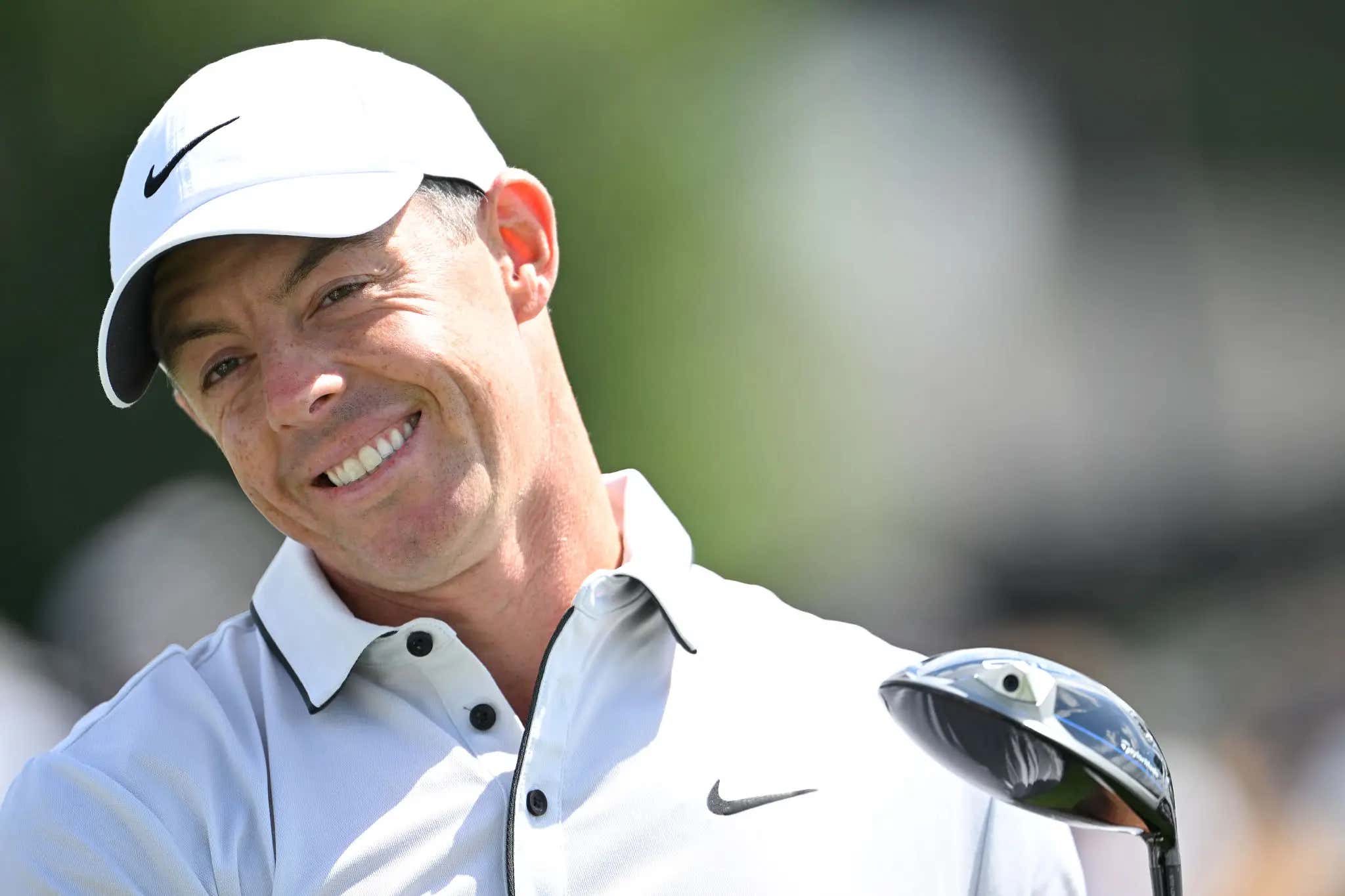 Rory Is On Absolute Fire - First Person In Masters History To Start A Round With Six Straight 3s On The Scorecard, Leads By 3 Early